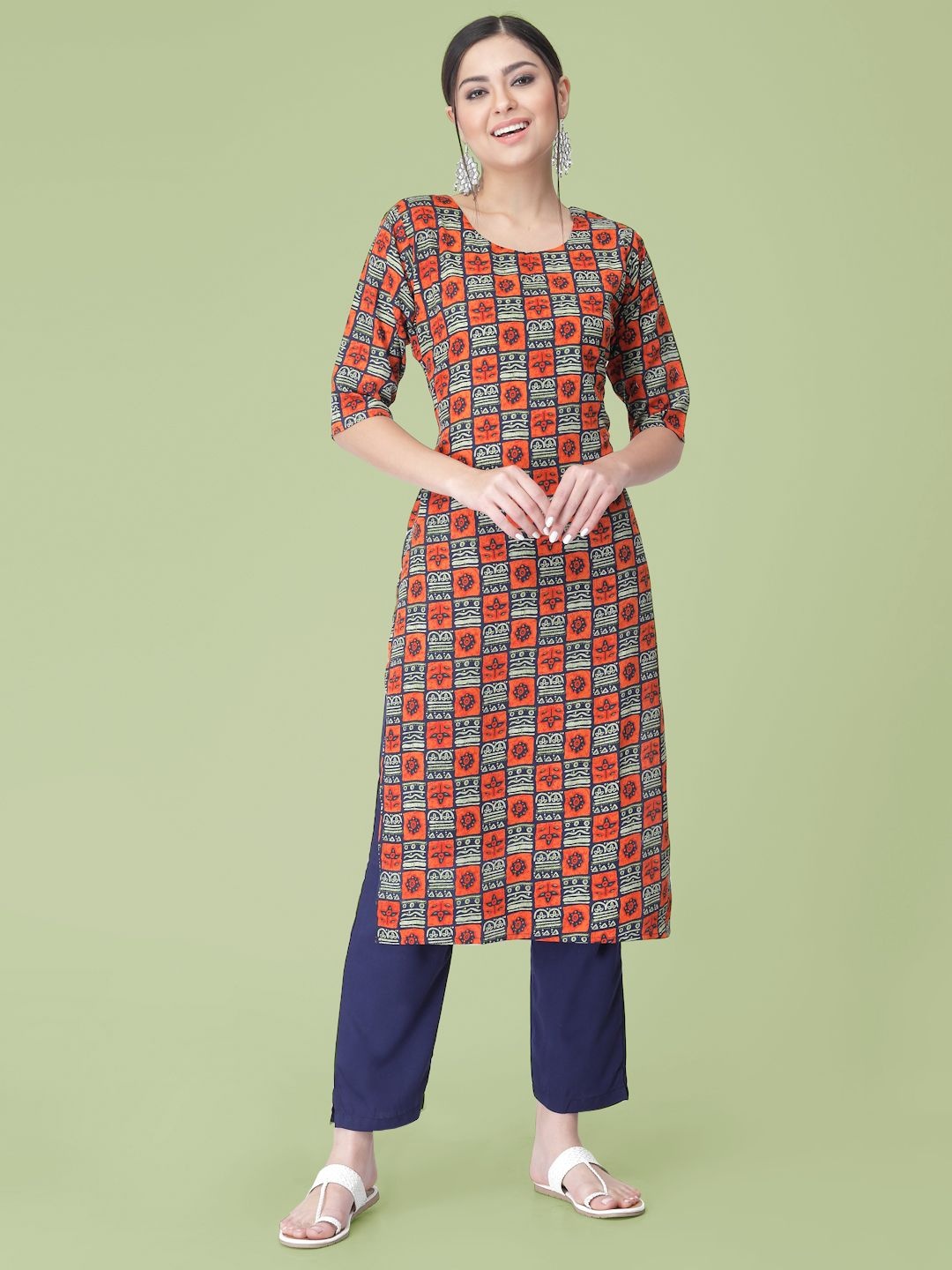 

7Threads Ethnic Motifs Printed Round Neck Straight Kurta With Trouser, Orange
