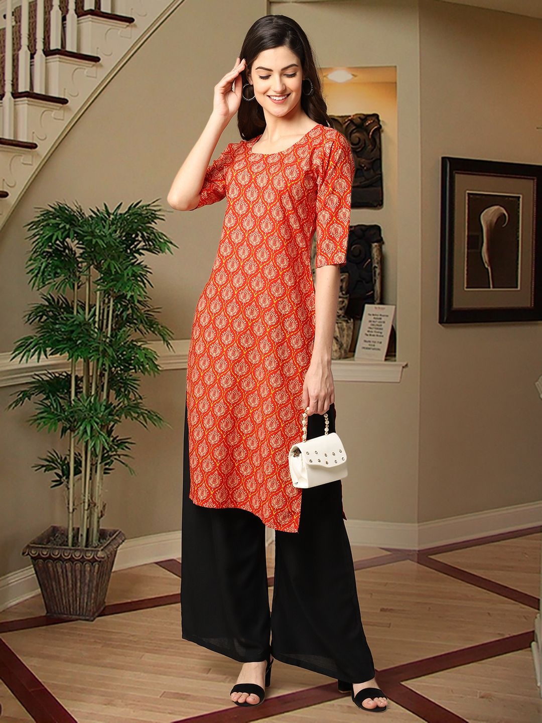 

7Threads Ethnic Motifs Printed Round Neck Straight Kurta, Orange