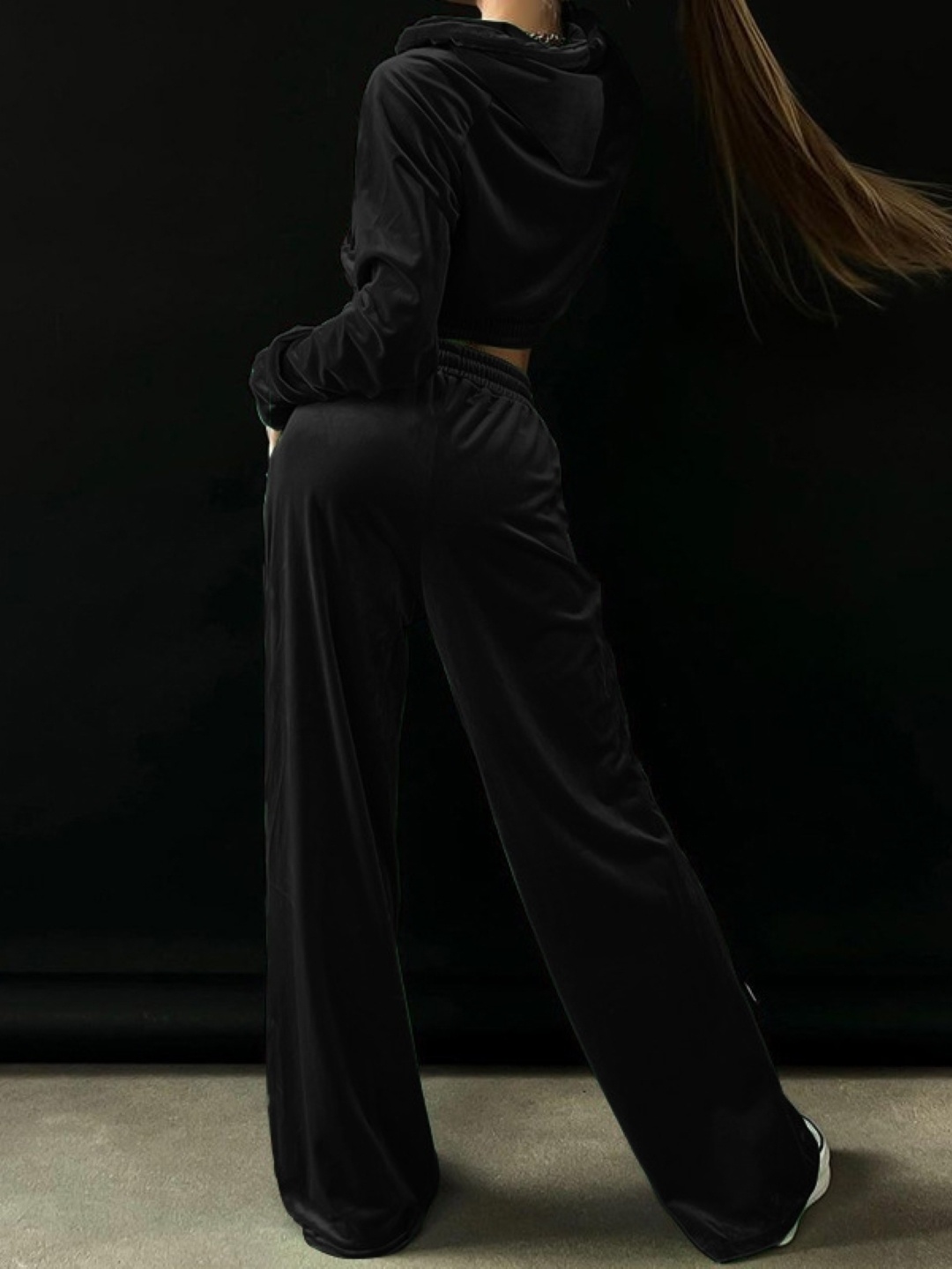 

StyleCast Black Hooded Sweatshirt With Trousers