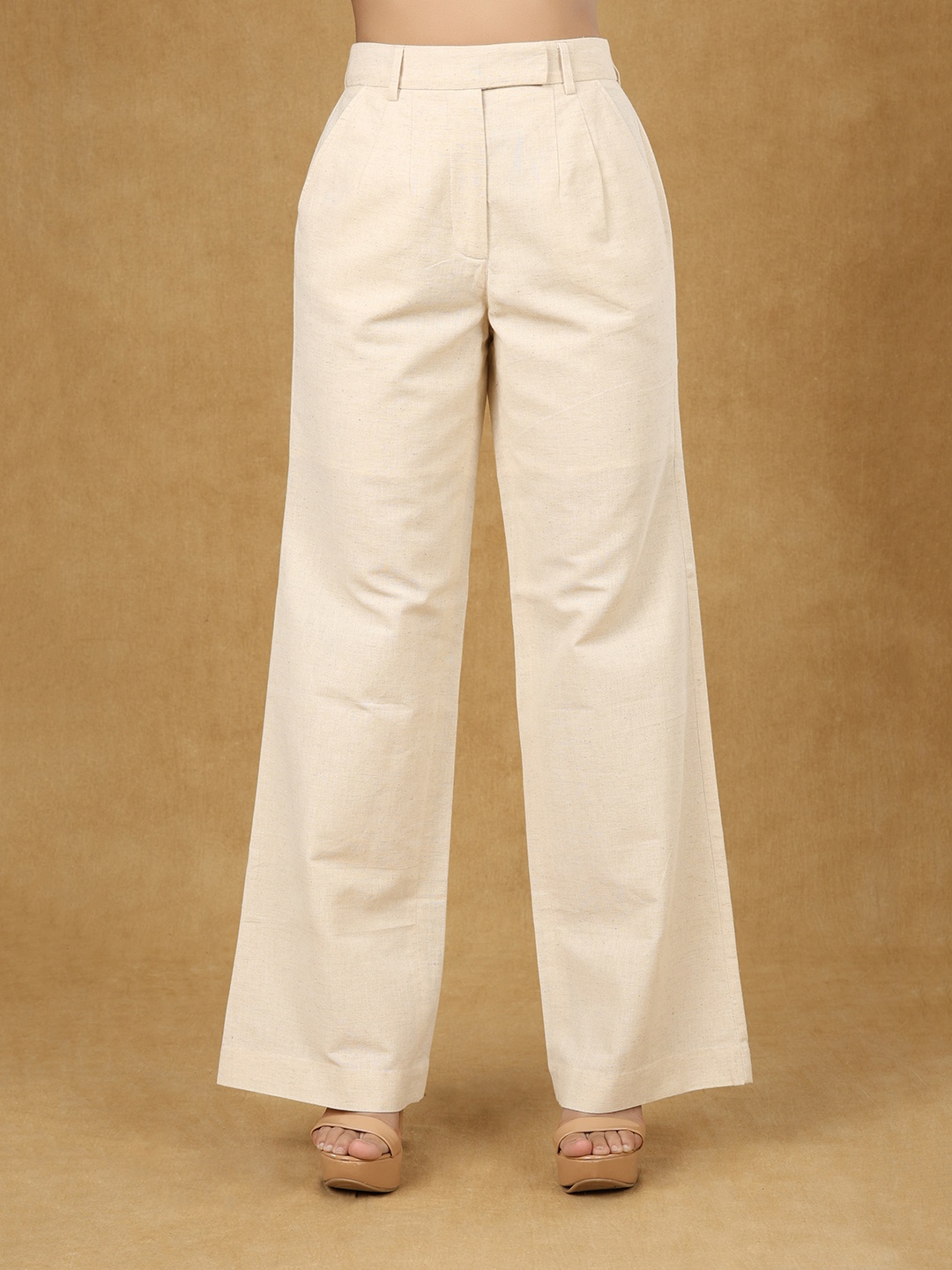 

PowerSutra Women Trousers, Off white