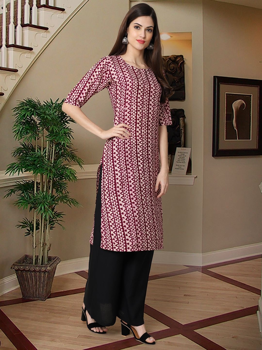 

7Threads Geometric Printed Straight Kurta, Purple