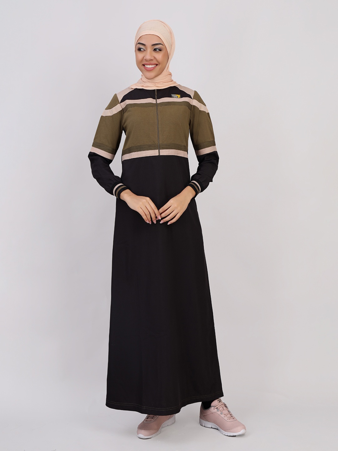 

IDH London Colourblocked Jilbab, Black