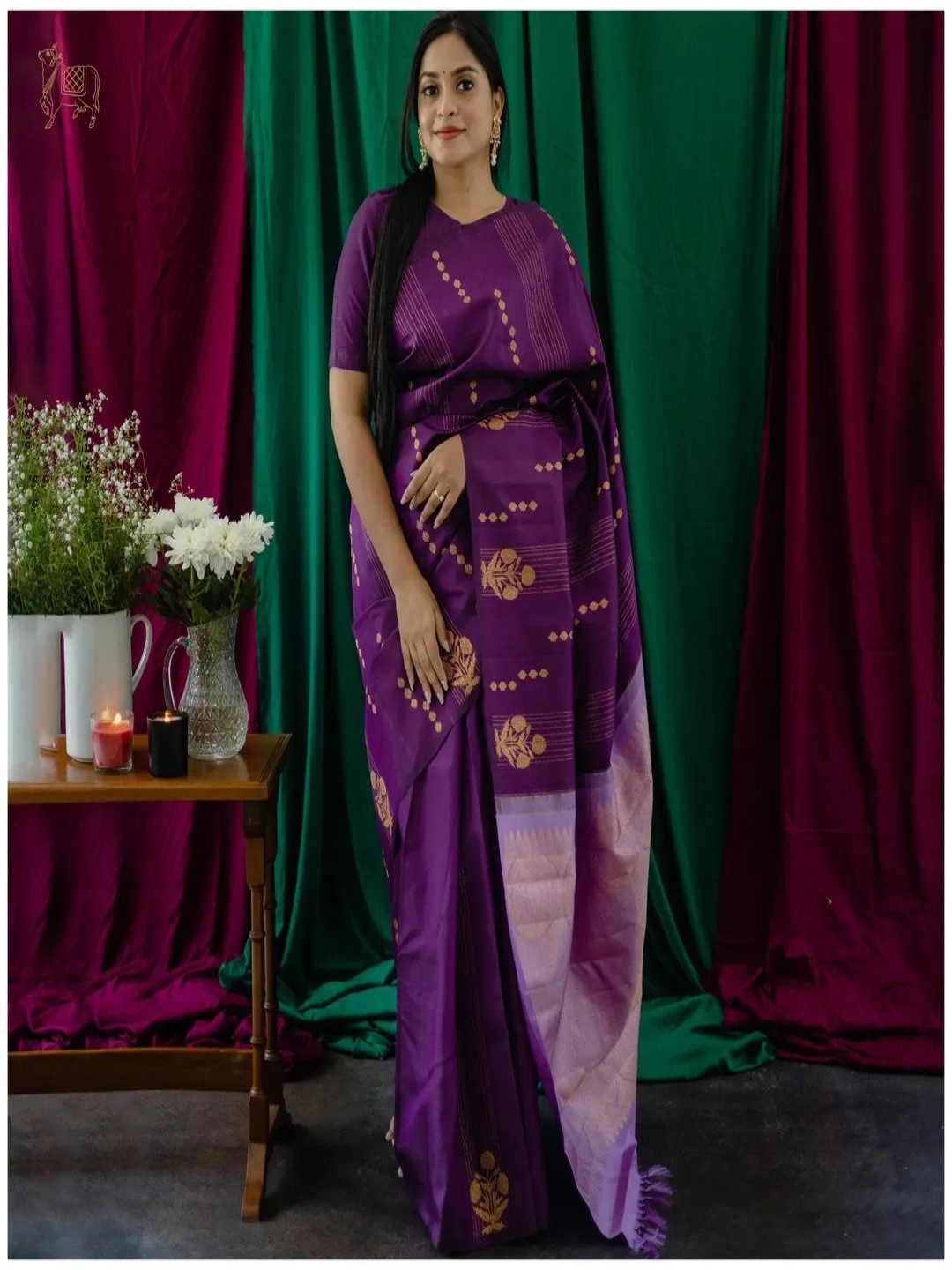 

QENY Woven Design Zari Banarasi Saree, Purple