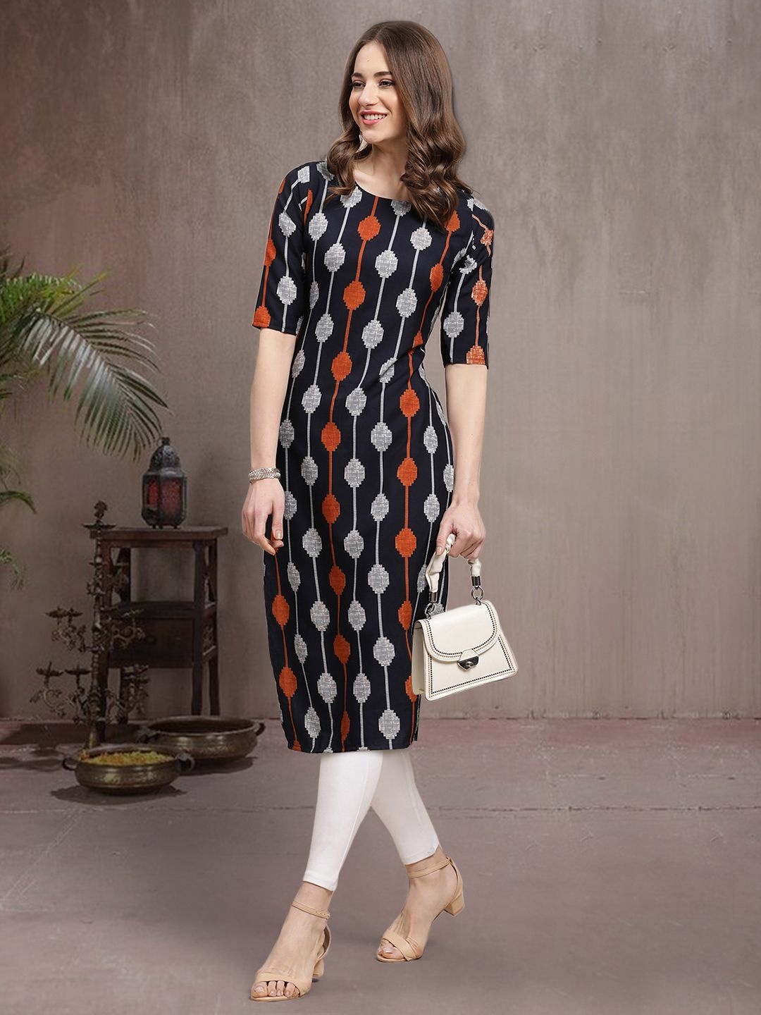 

7Threads Geometric Printed Crepe Straight Kurta, Black