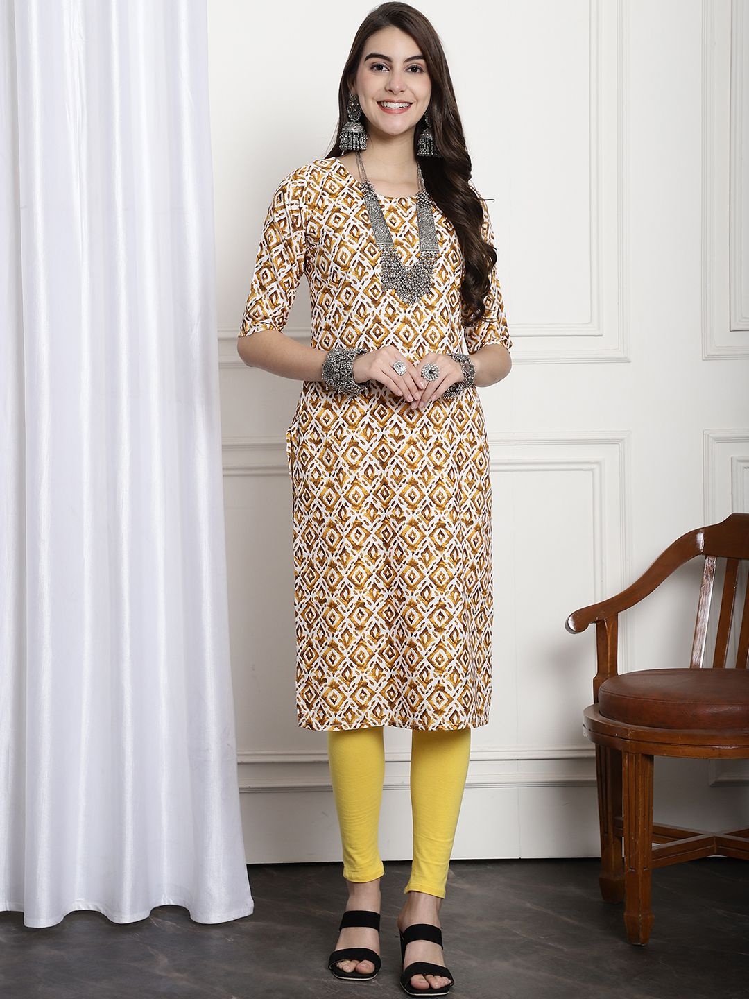 

7Threads Selections of 6 Geometric Printed Straight Kurtas, Yellow