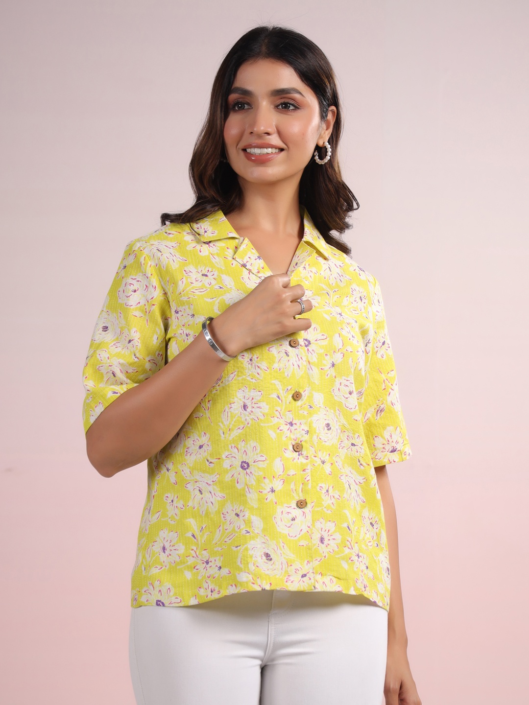 

LYFJ Women Floral Printed Cotton Cuban Collar Crop Shirt, Yellow