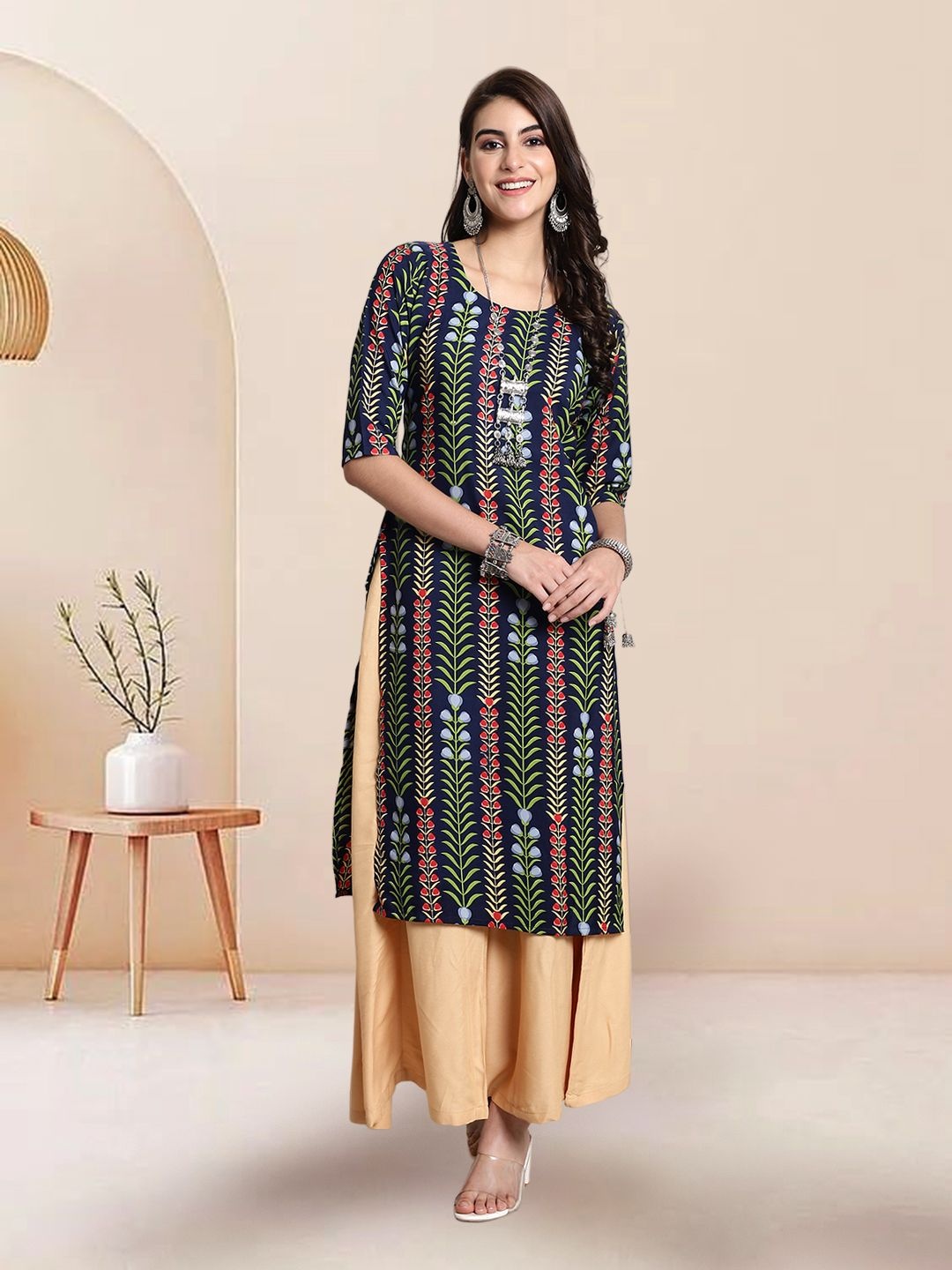 

7Threads Floral Printed Crepe Straight Kurta, Navy blue