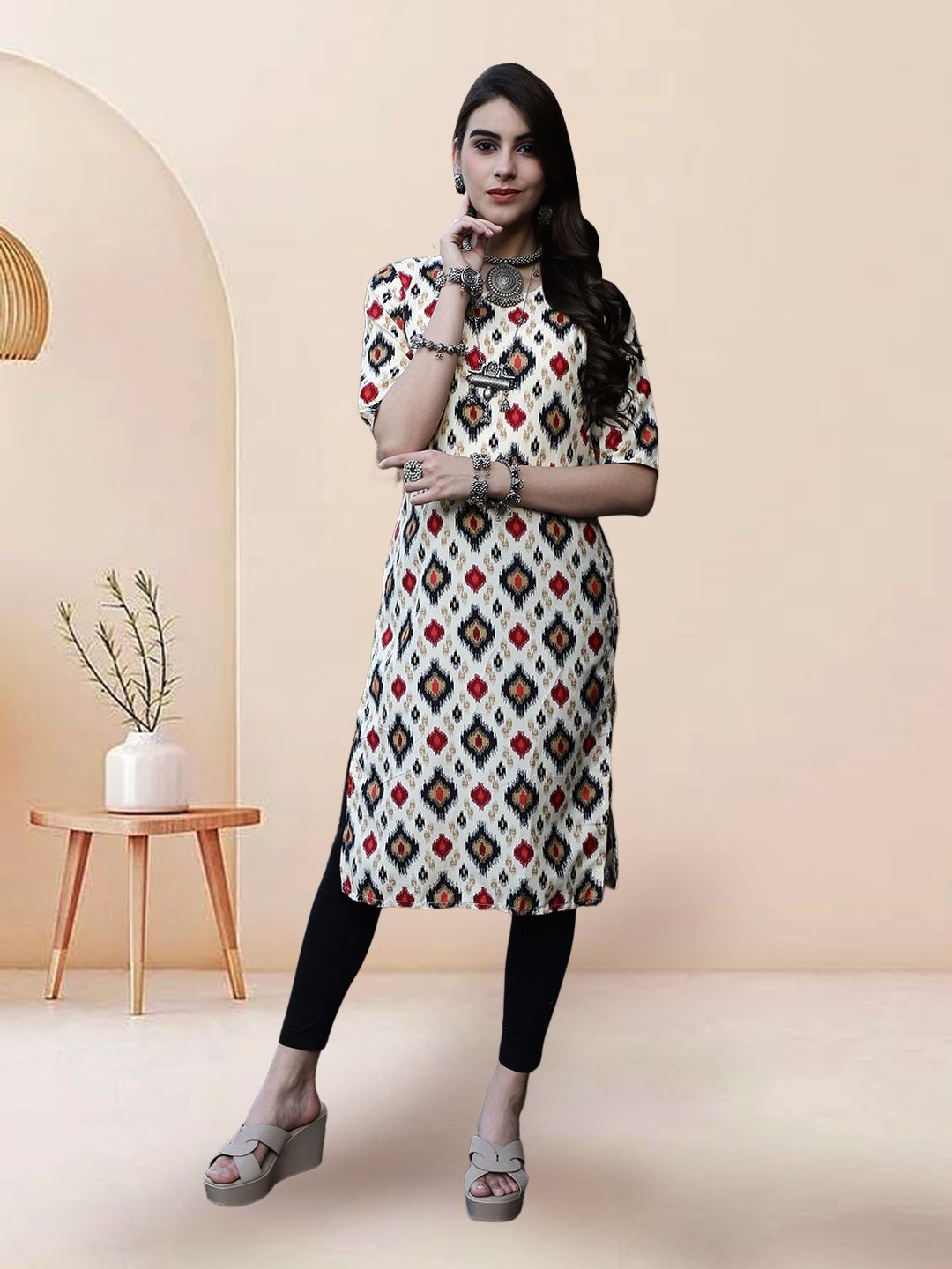 

7Threads Ethnic Motifs Printed Straight Kurta, Cream