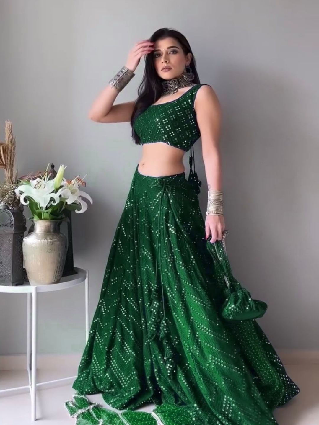 

Cute fellow Embroidered Sequinned Semi-Stitched Lehenga & Unstitched Blouse With Dupatta, Green