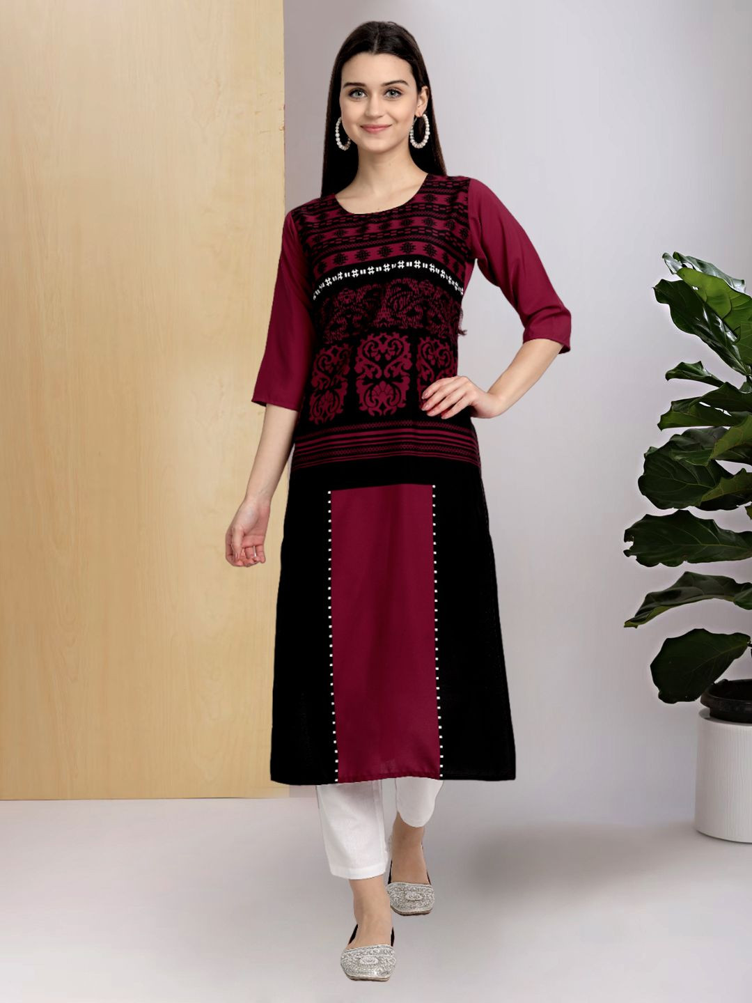

7Threads Ethnic Motifs Printed Round Neck Straight Kurta, Maroon