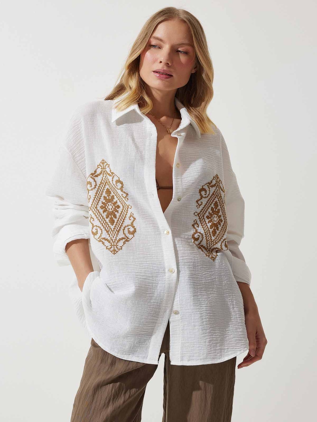 

Happiness istanbul Women Opaque Casual Shirt, Na
