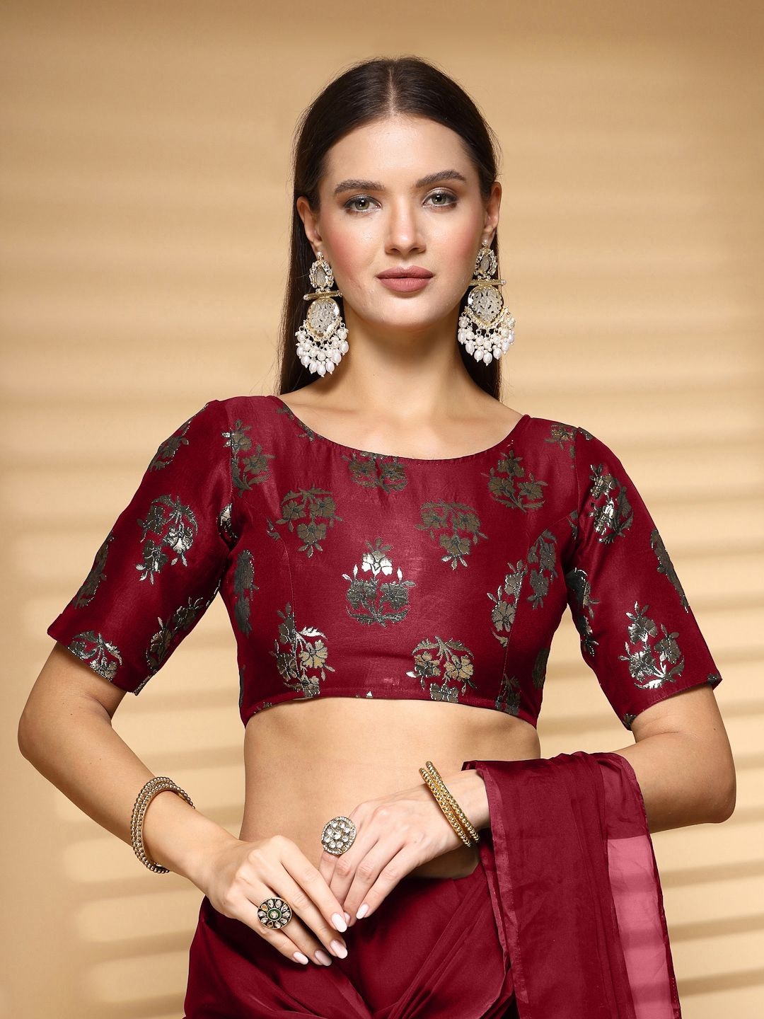 

Oomph! Non Padded Round Neck Jacquard Saree Blouse, Maroon