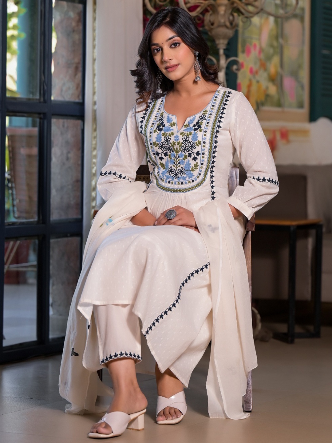 

ROOHANIYAT Floral Embroidered Notch Neck Pure Cotton A Line Kurta & Pyjamas With Dupatta, White