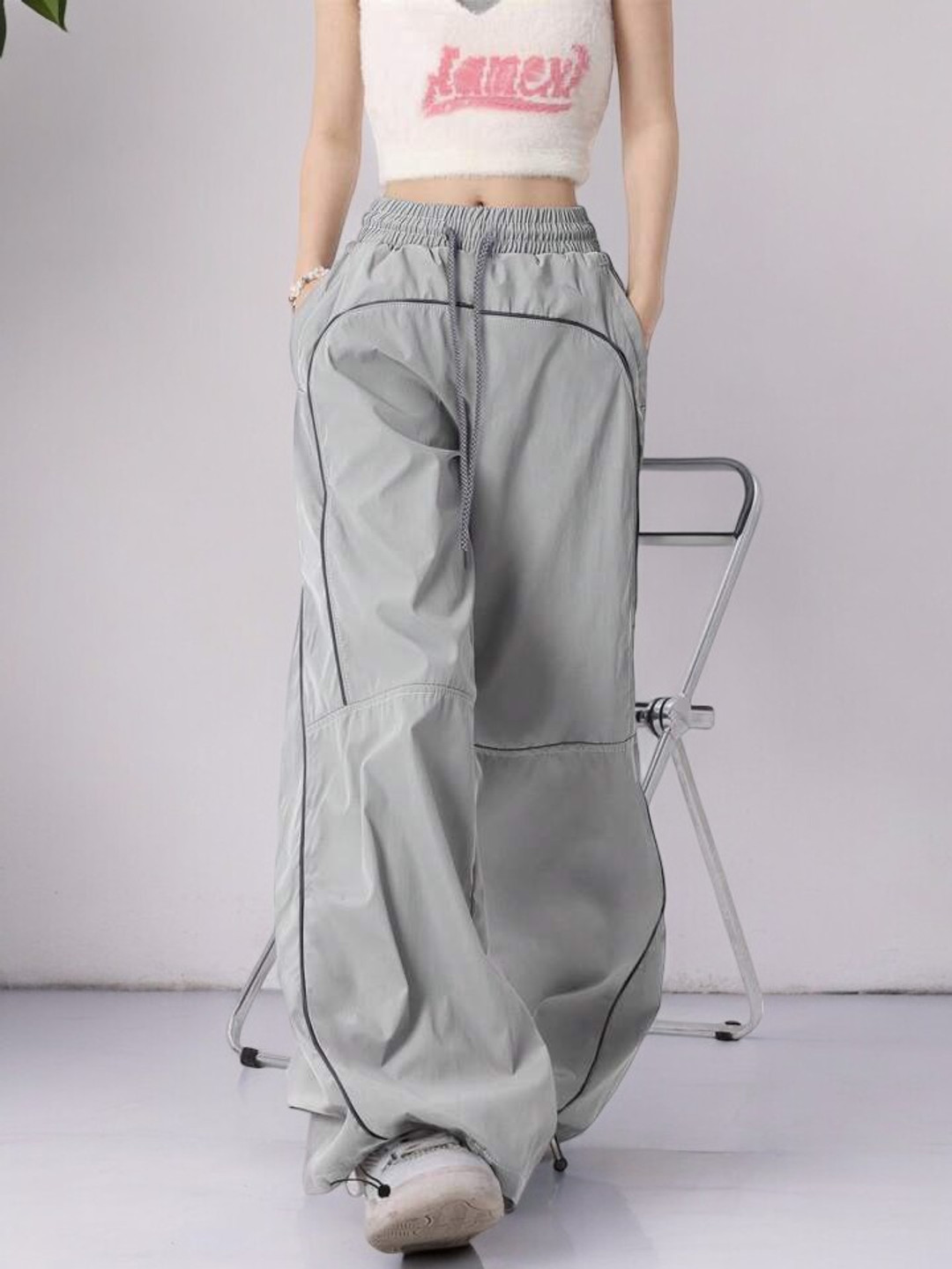

TABADTOD Women Striped Relaxed Loose Fit Trousers, Grey