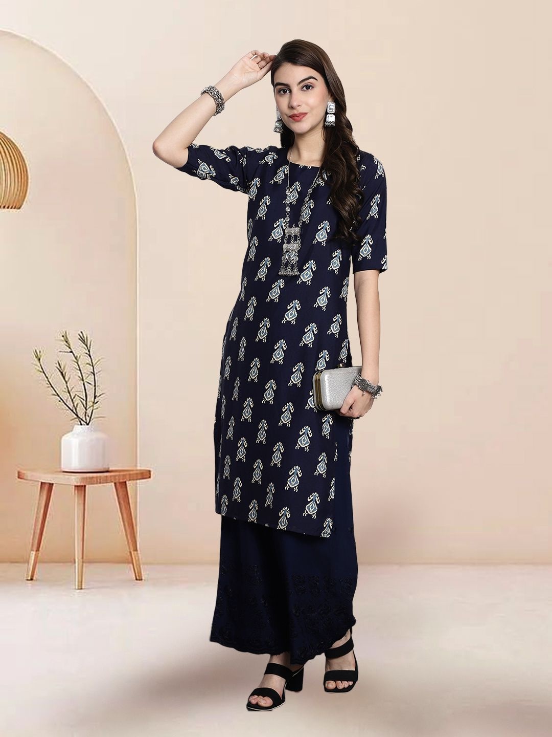 

7Threads Ethnic Motifs Printed Round Neck Straight Kurta, Navy blue