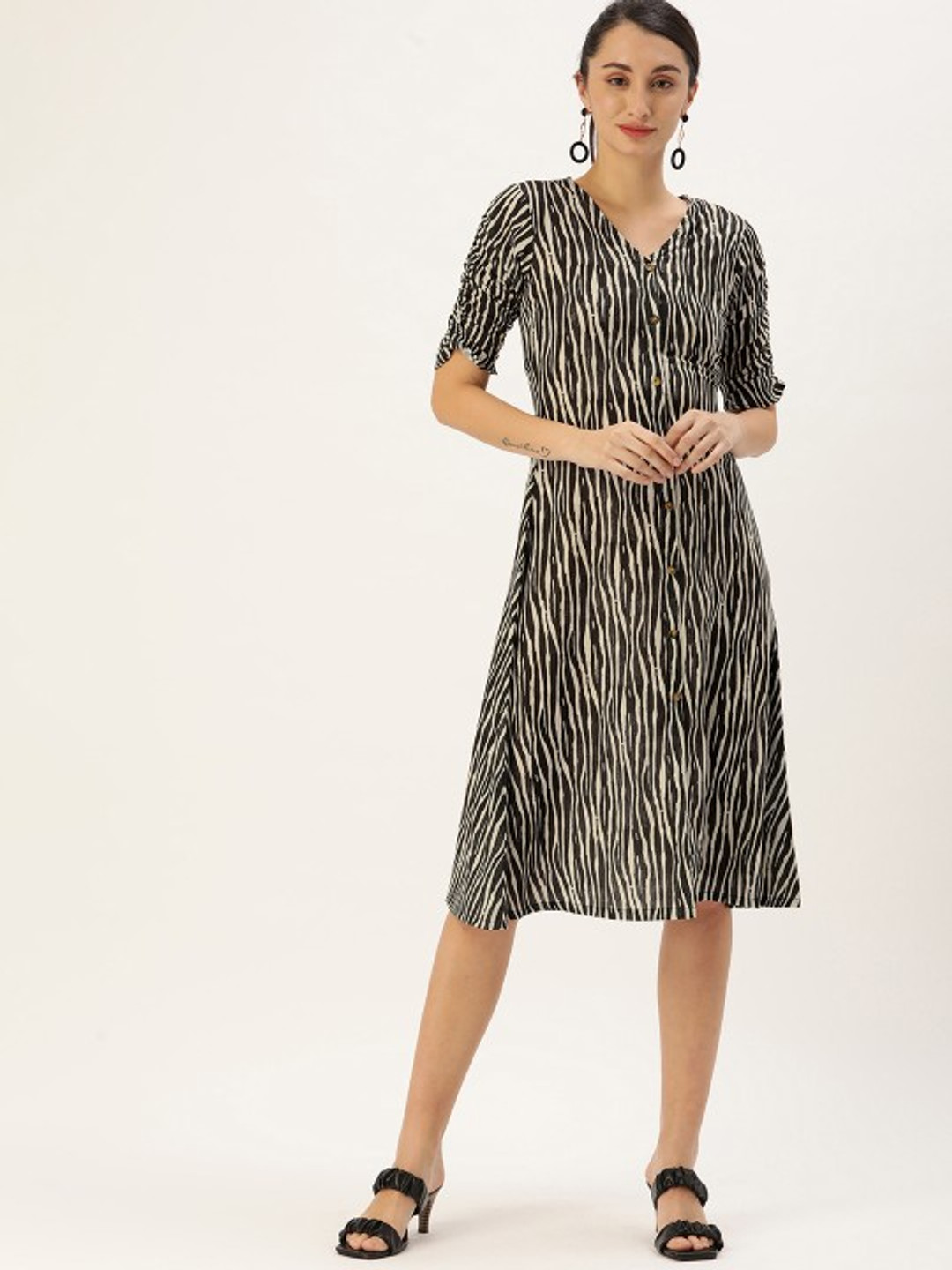 

MELOSO Animal Print Puff Sleeve A-Line Maxi Dress, Black