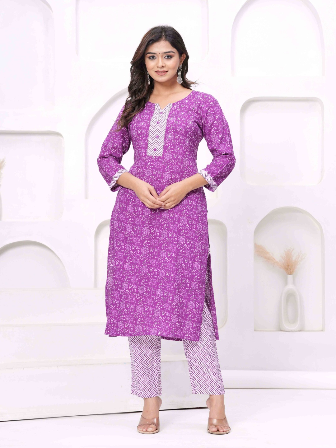 

KALINI Floral Printed Kurta with Trouser, Purple