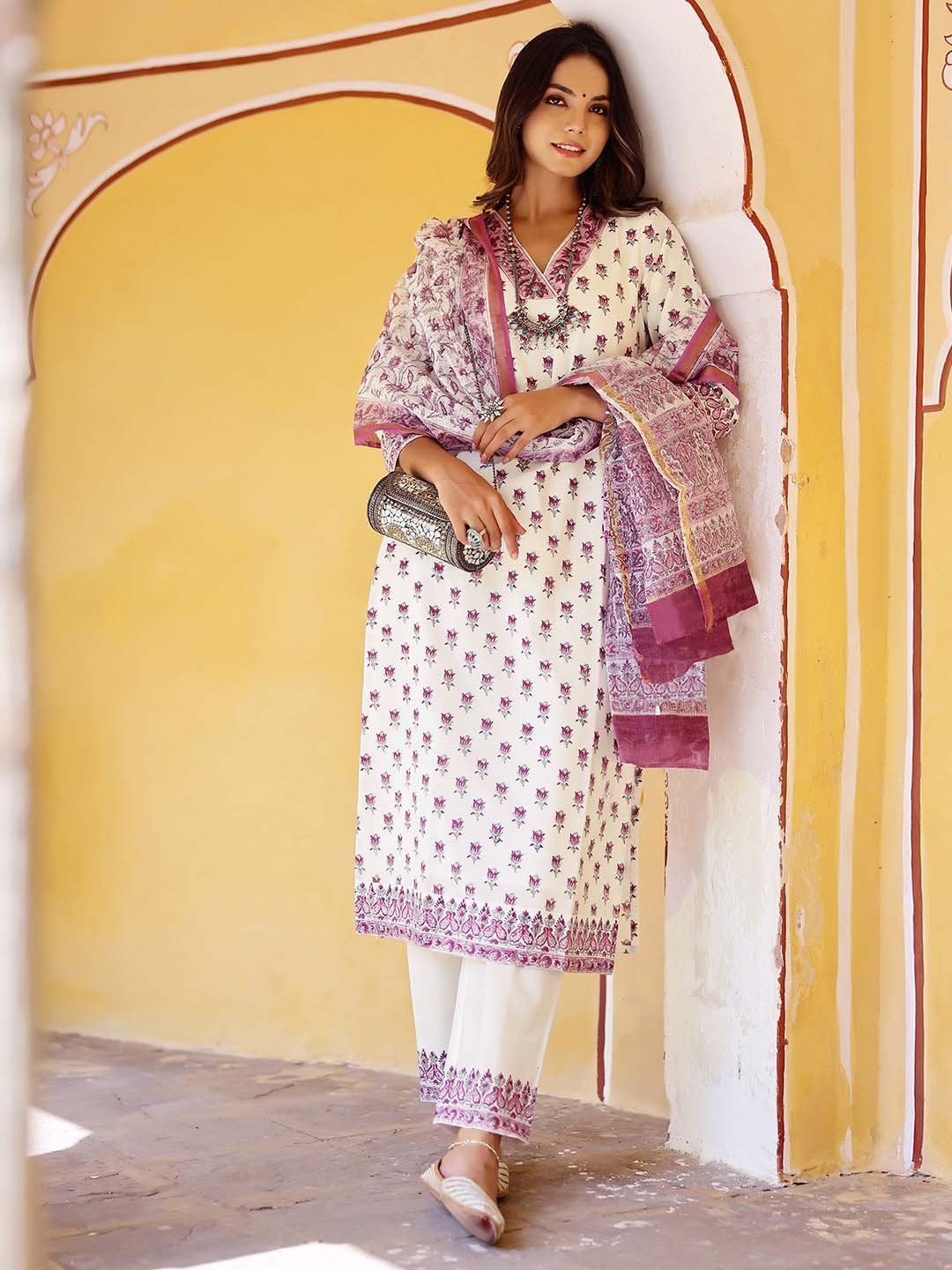 

KALINI Women Floral Printed Regular Kurta with Trousers & With Dupatta, Off white