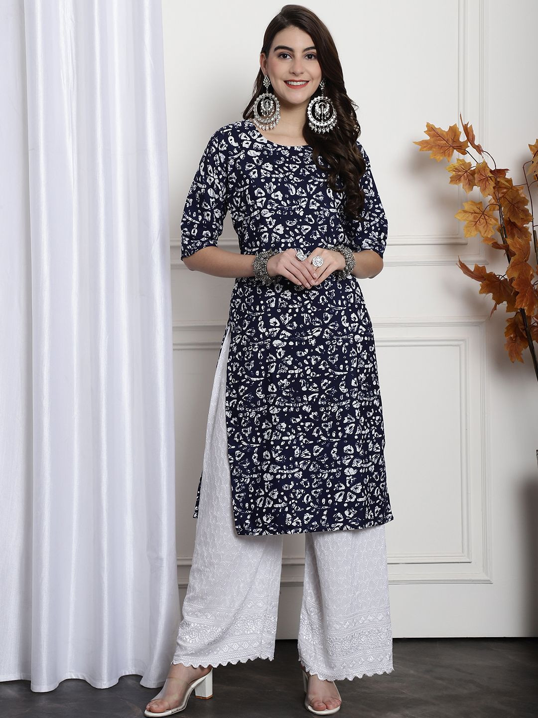 

7Threads Selection 0f 6 Ethnic Motifs Printed Round Neck Straight Crepe Kurta, Navy blue