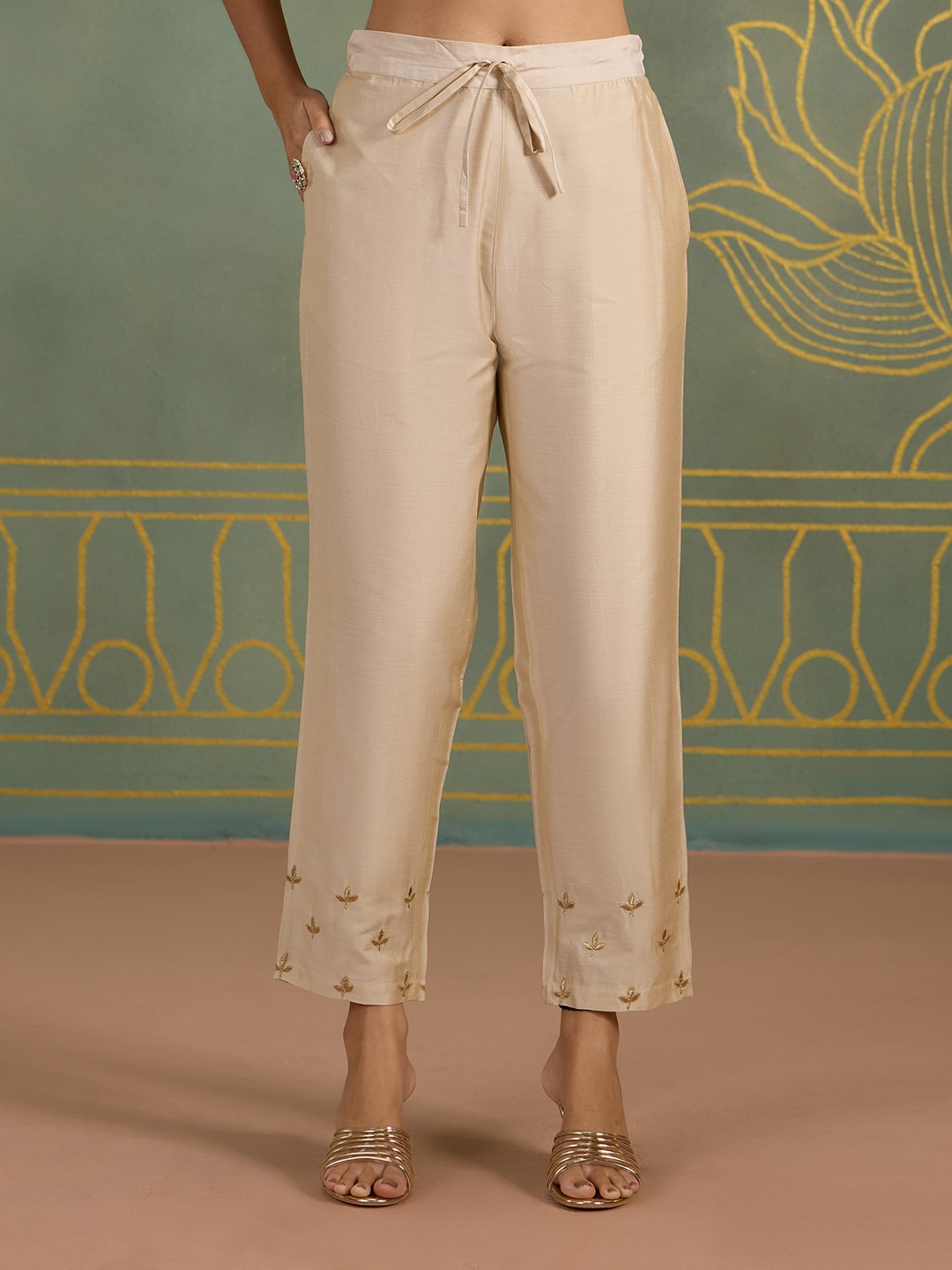 

Likha Women Embroidered Mid Rise Trousers, Beige