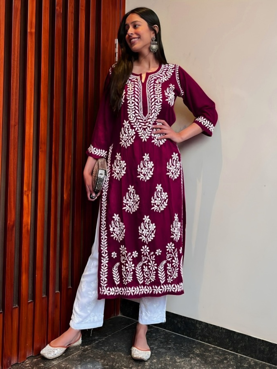 

Rujave Floral Embroidered Straight Chikankari Kurta with Palazzos, Purple