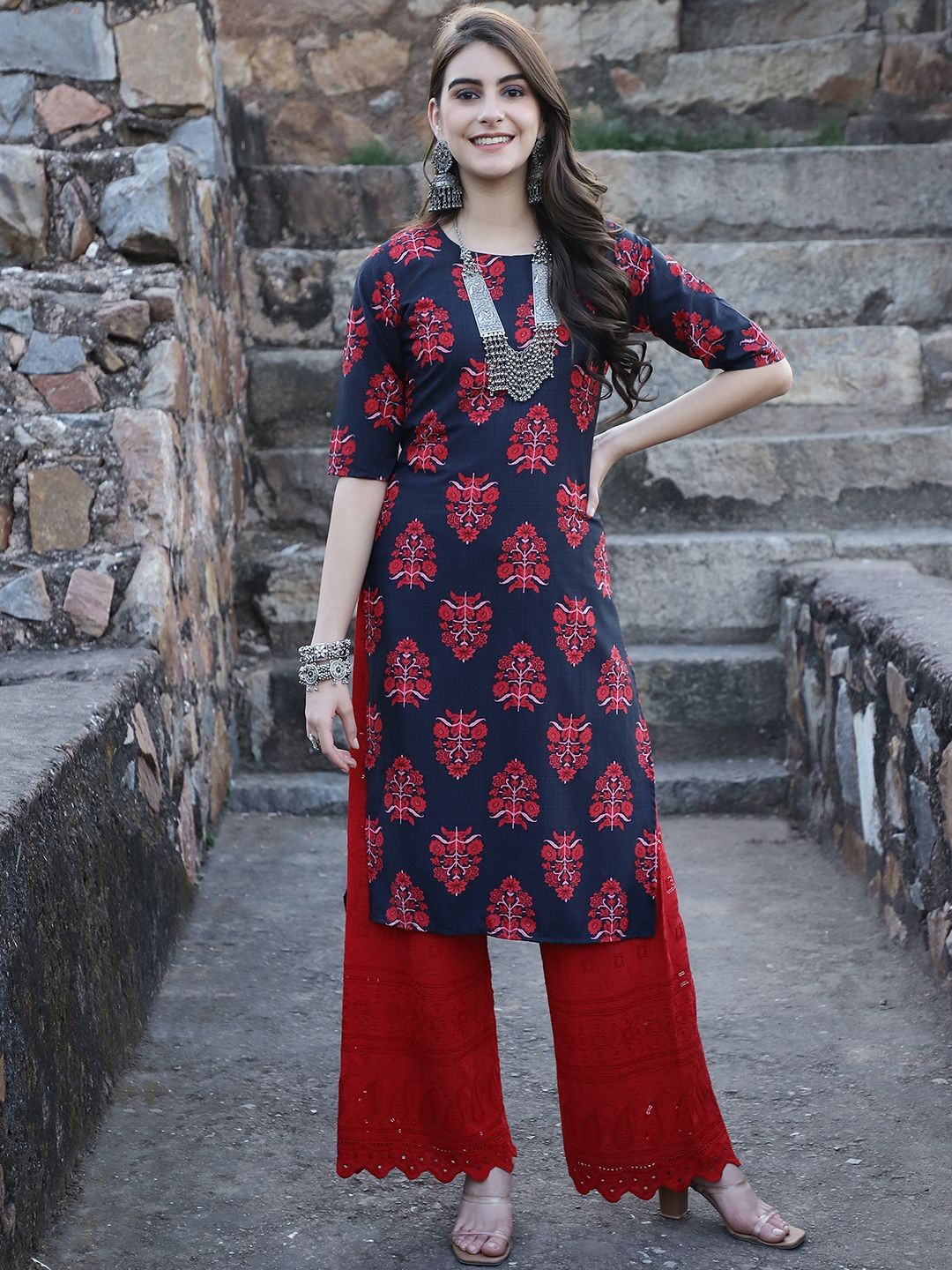 

7Threads Selection Of 6 Ethnic Motifs Printed Round Neck Straight Kurta, Navy blue