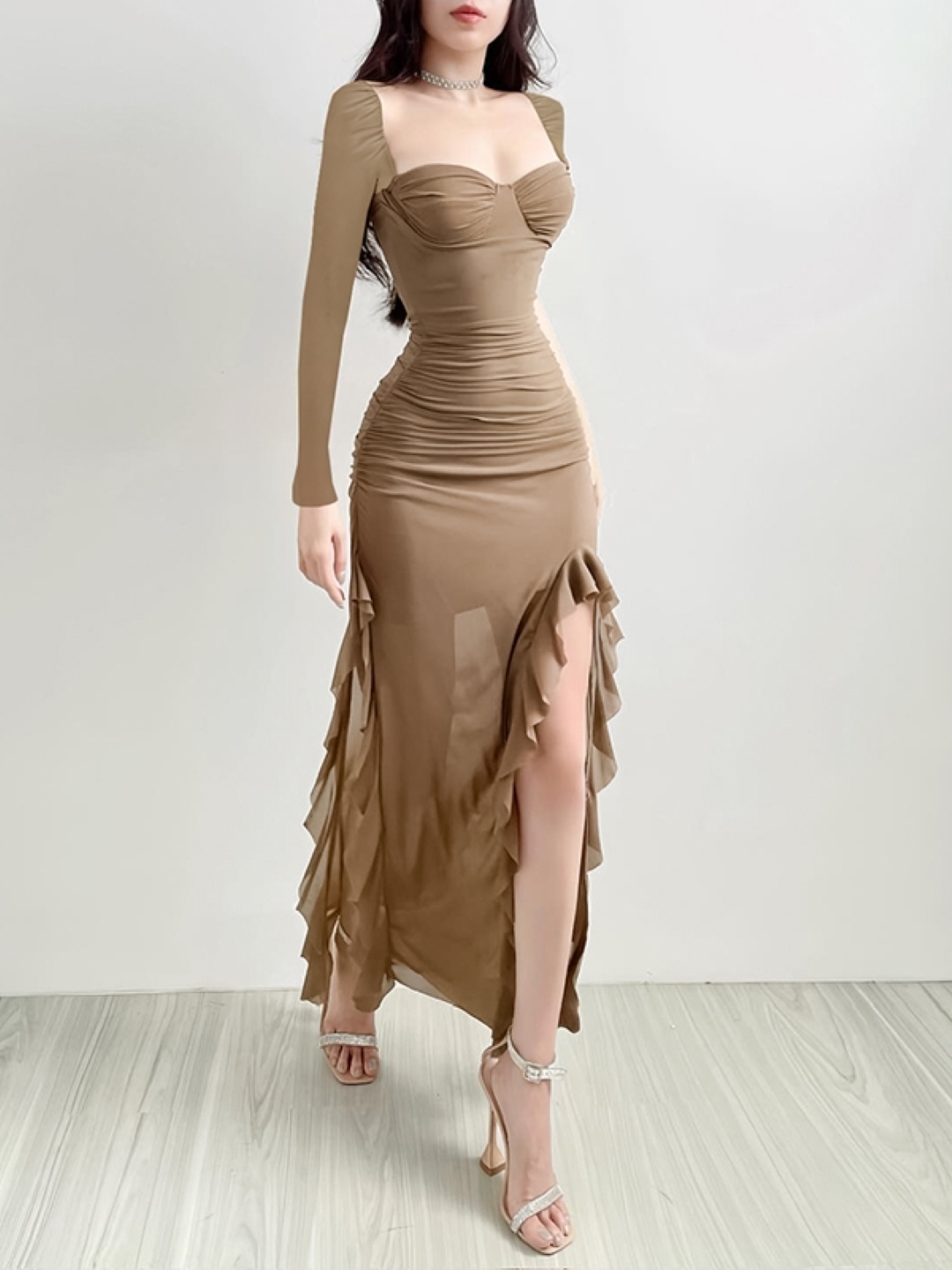

KPOP Women Sweetheart Neck Maxi Dress, Khaki