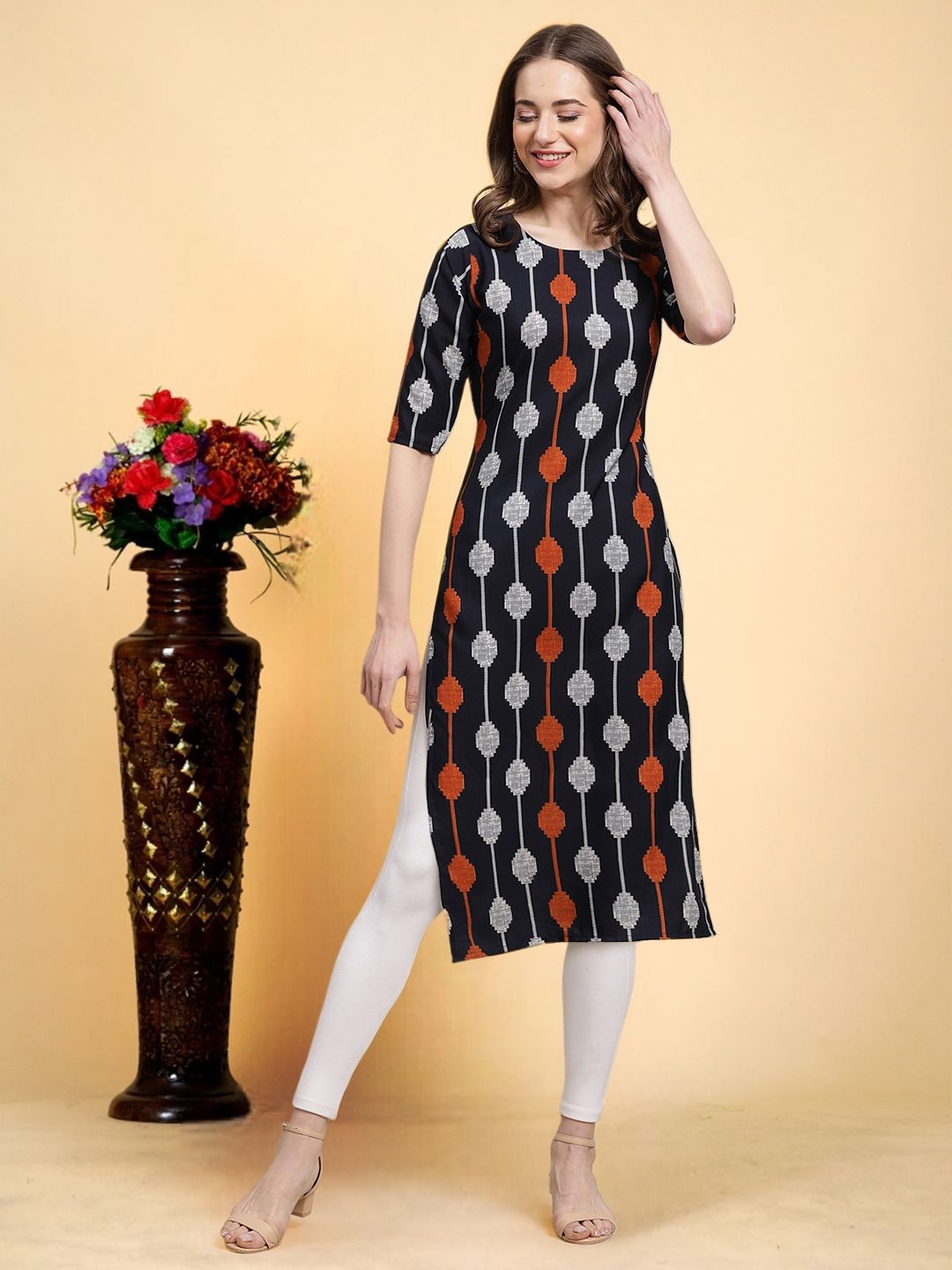 

7Threads Geometric Printed Crepe Straight Kurta, Black
