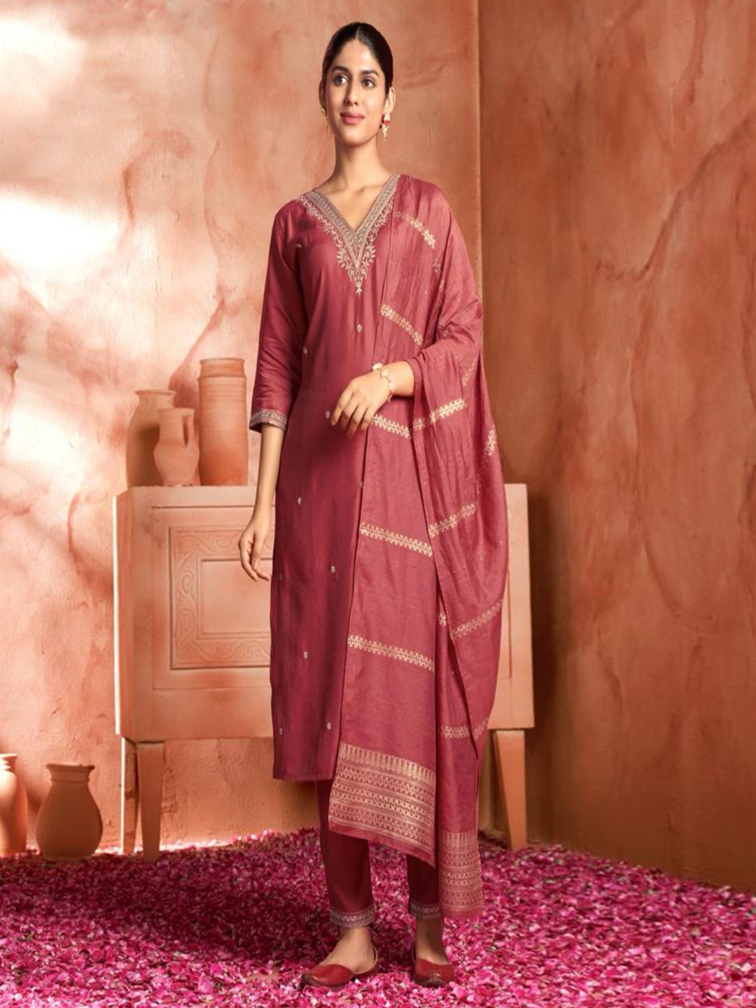 

KALINI Women Ethnic Motifs Regular Thread Work Pure Cotton Kurta with Trousers & With Dupatta, Peach