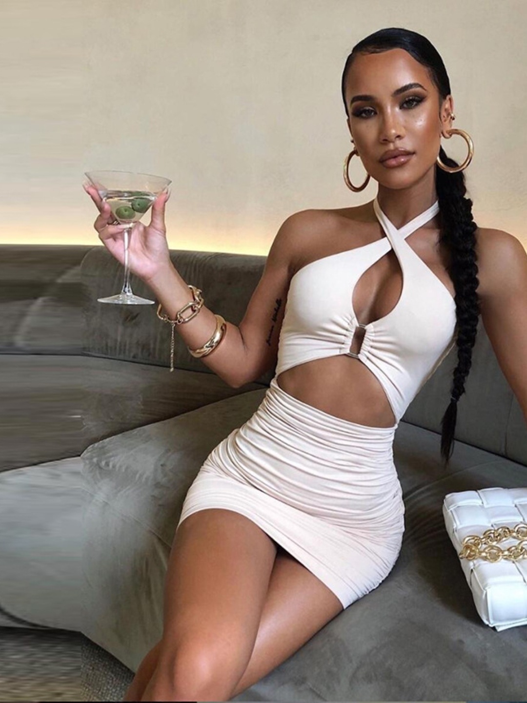 

KPOP Solid Long Sleeves Bodycon Dress, White