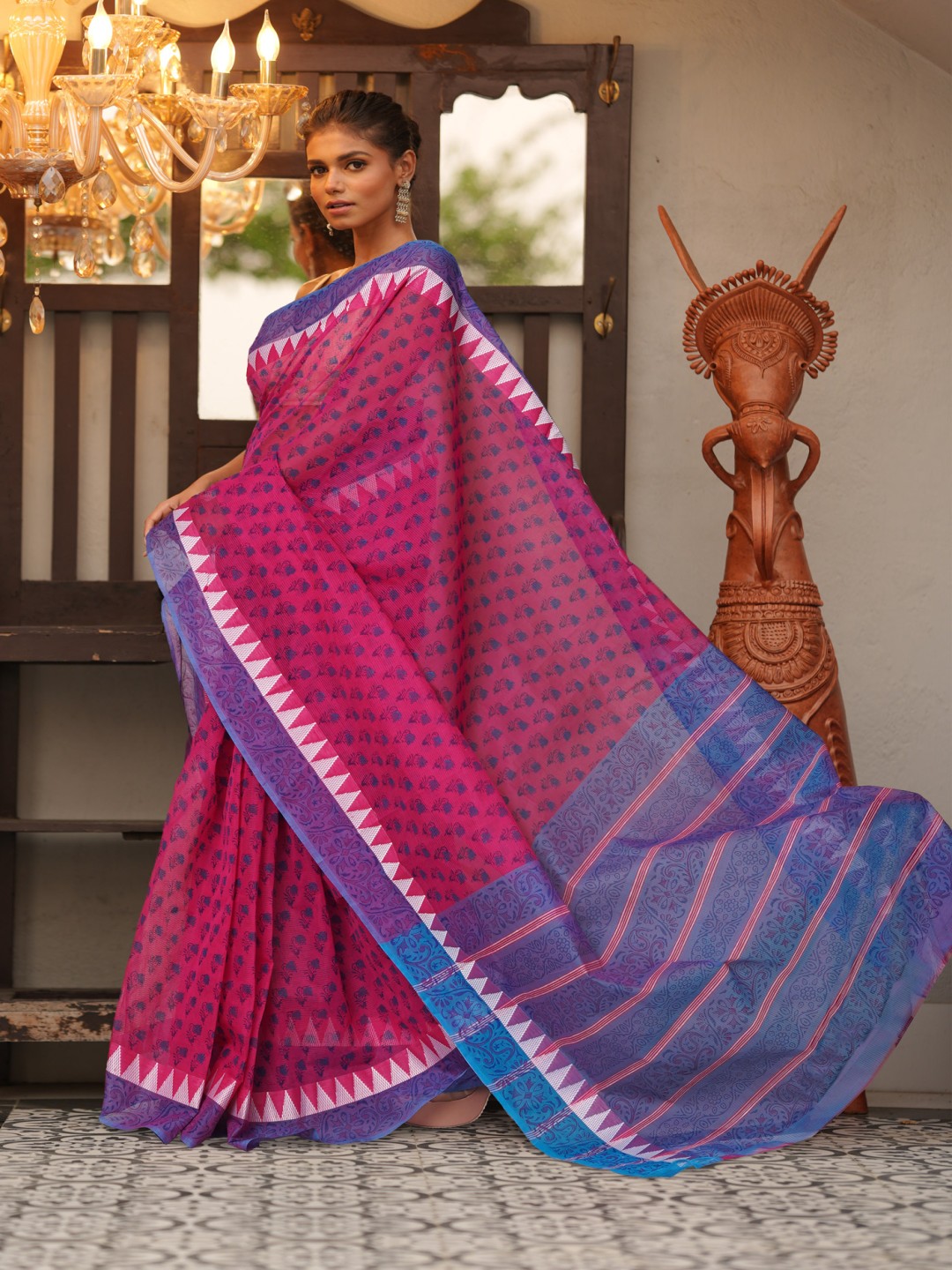 

Unnati Silks Floral Pure Cotton Handloom Mangalagiri Saree, Pink