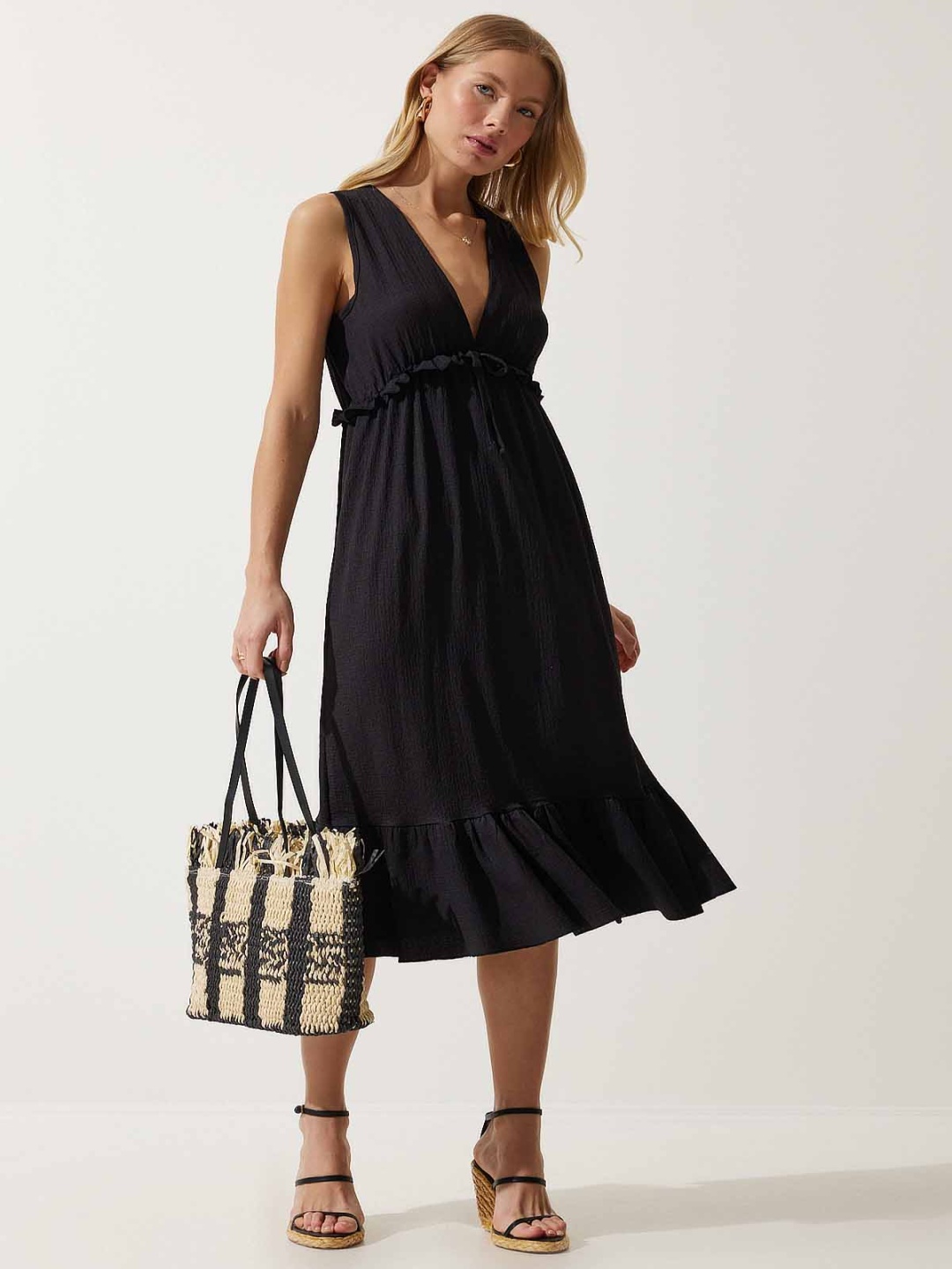 

Happiness istanbul Fit & Flare Midi Dress, Black