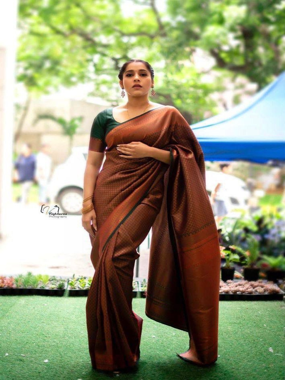 

Kriyansh Woven Design Zari Kanjeevaram Saree, Maroon