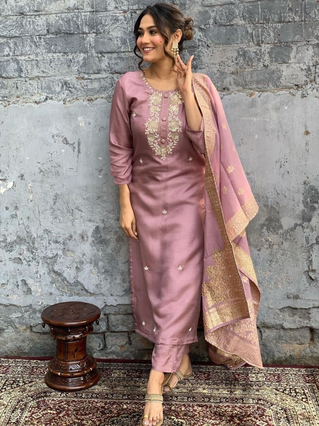 

REALLTREND Floral Embroidered Straight Kurta With Trouser And Dupatta, Pink