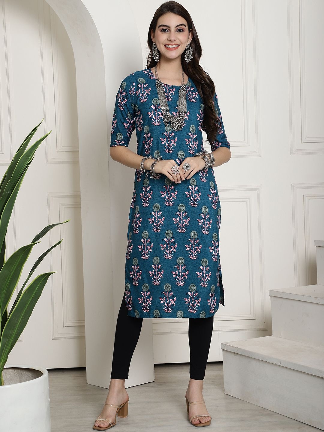 

7Threads Selection Of 6 Ethnic Motifs Printed Round Neck Straight Kurtas, Blue