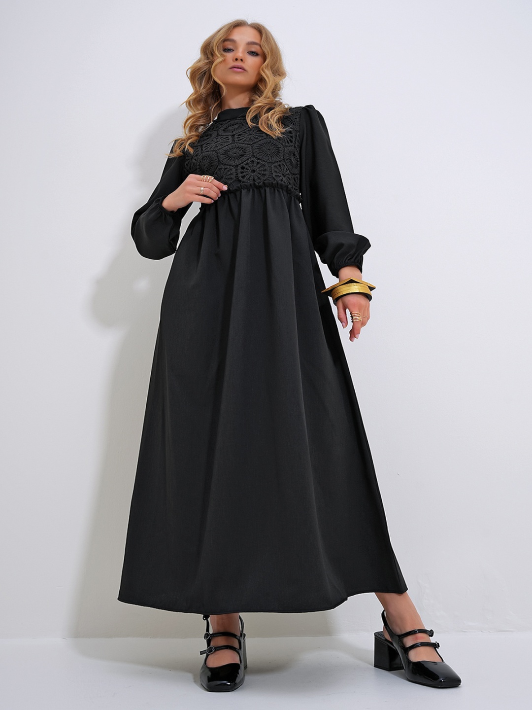 

Trend Alacati stili Crotchet Work Empire Maxi Dress, Na
