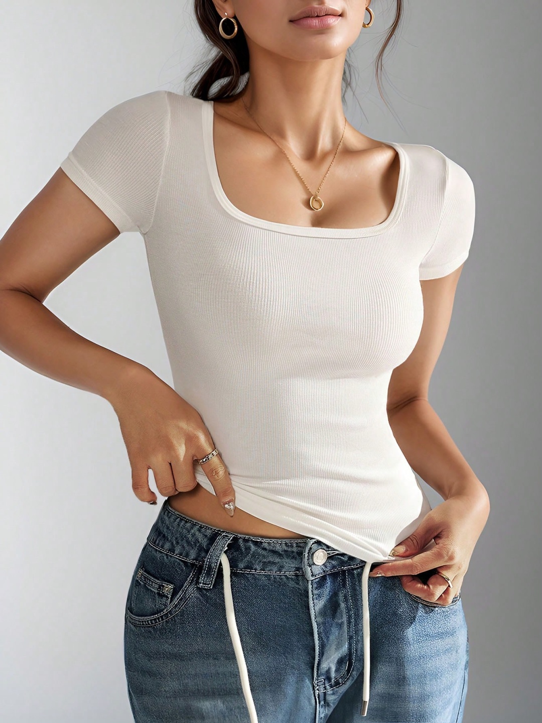 

Nalax Designs Solid Scoop Neck Tank Top, White