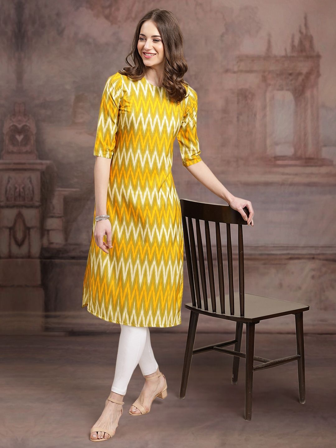 

7Threads Chevron Printed Round Neck Straight Kurta, Yellow