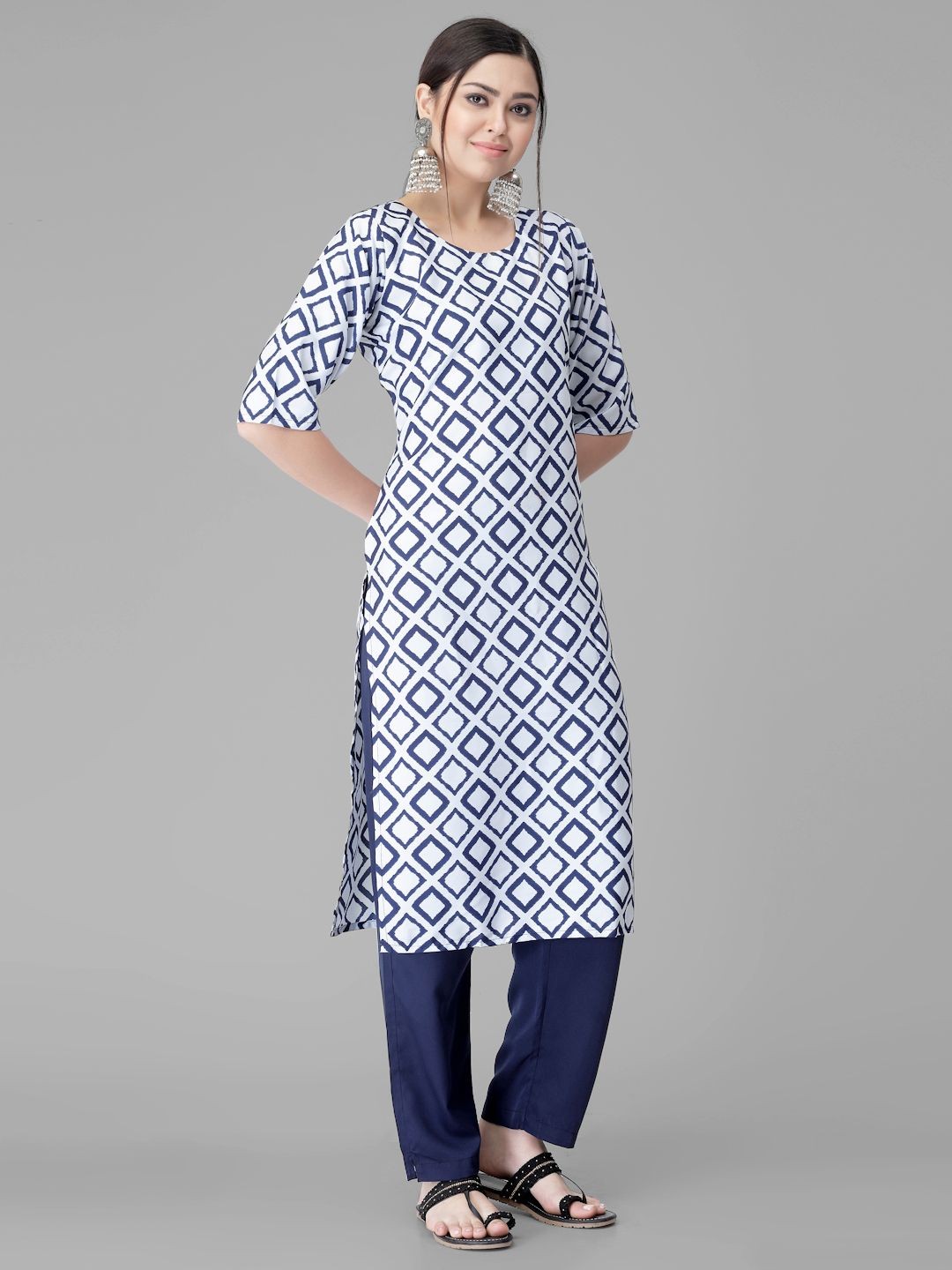 

7Threads Geometric Printed Round Neck Straight Kurta With Trouser, White