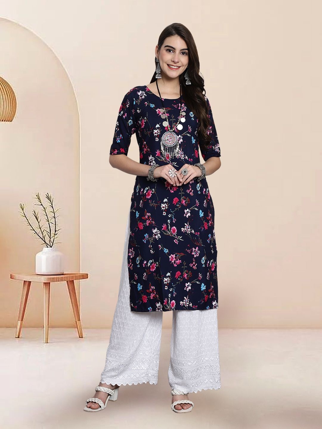

7Threads Ethnic Motifs Printed Round Neck Straight Kurta, Navy blue