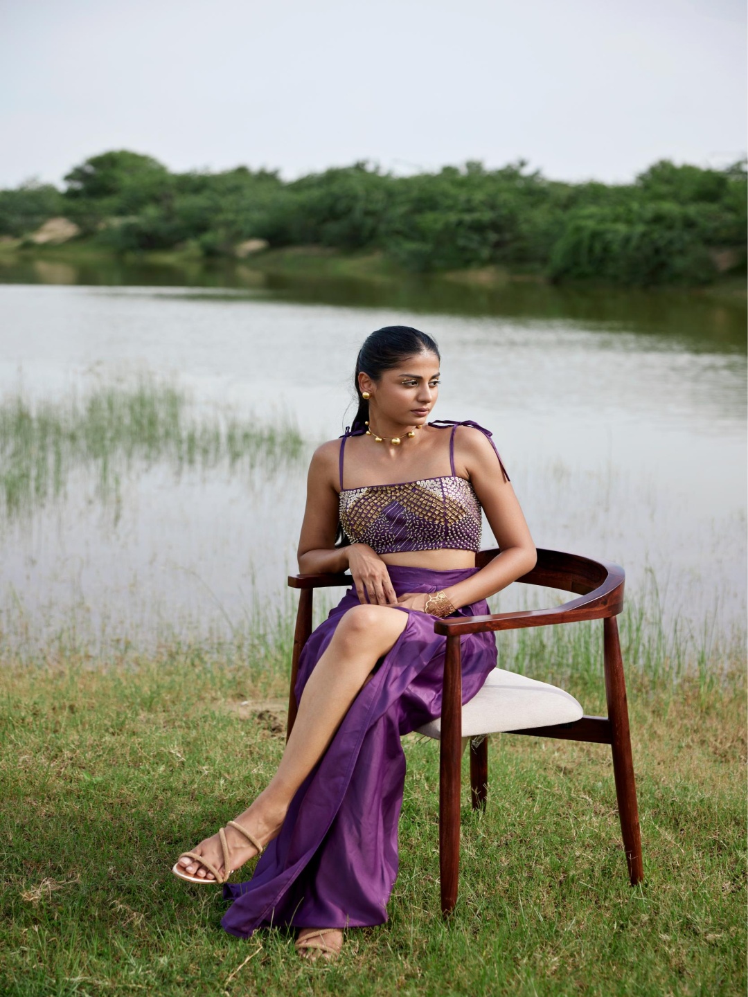 

AMROOD Embellished Crop Top With Skirt, Purple