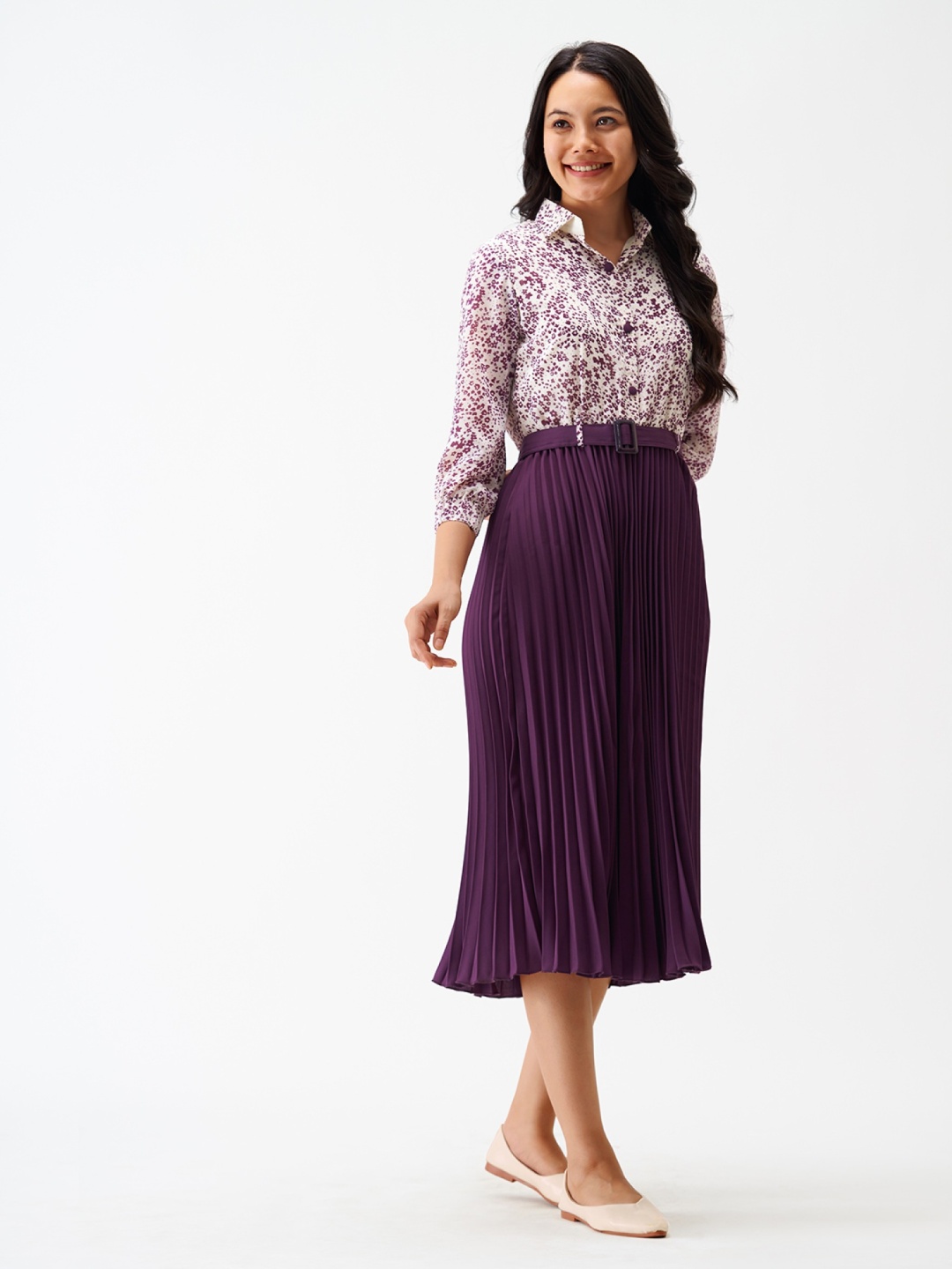

Raiyani Enterprise Women Floral Print Fit & Flare Dress, Magenta