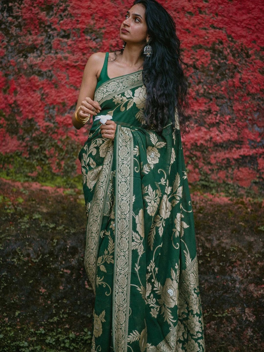 

Kriyansh Ethnic Motifs Zari Kanjeevaram Saree, Green