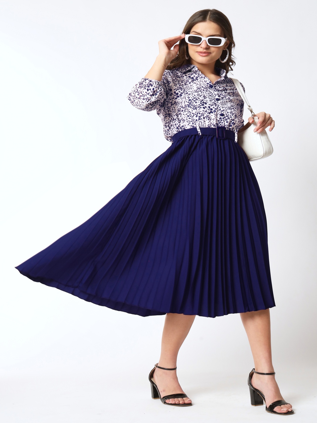 

ZWERLON Abstract Printed Pleated Fit and Flare Midi Dress, Blue