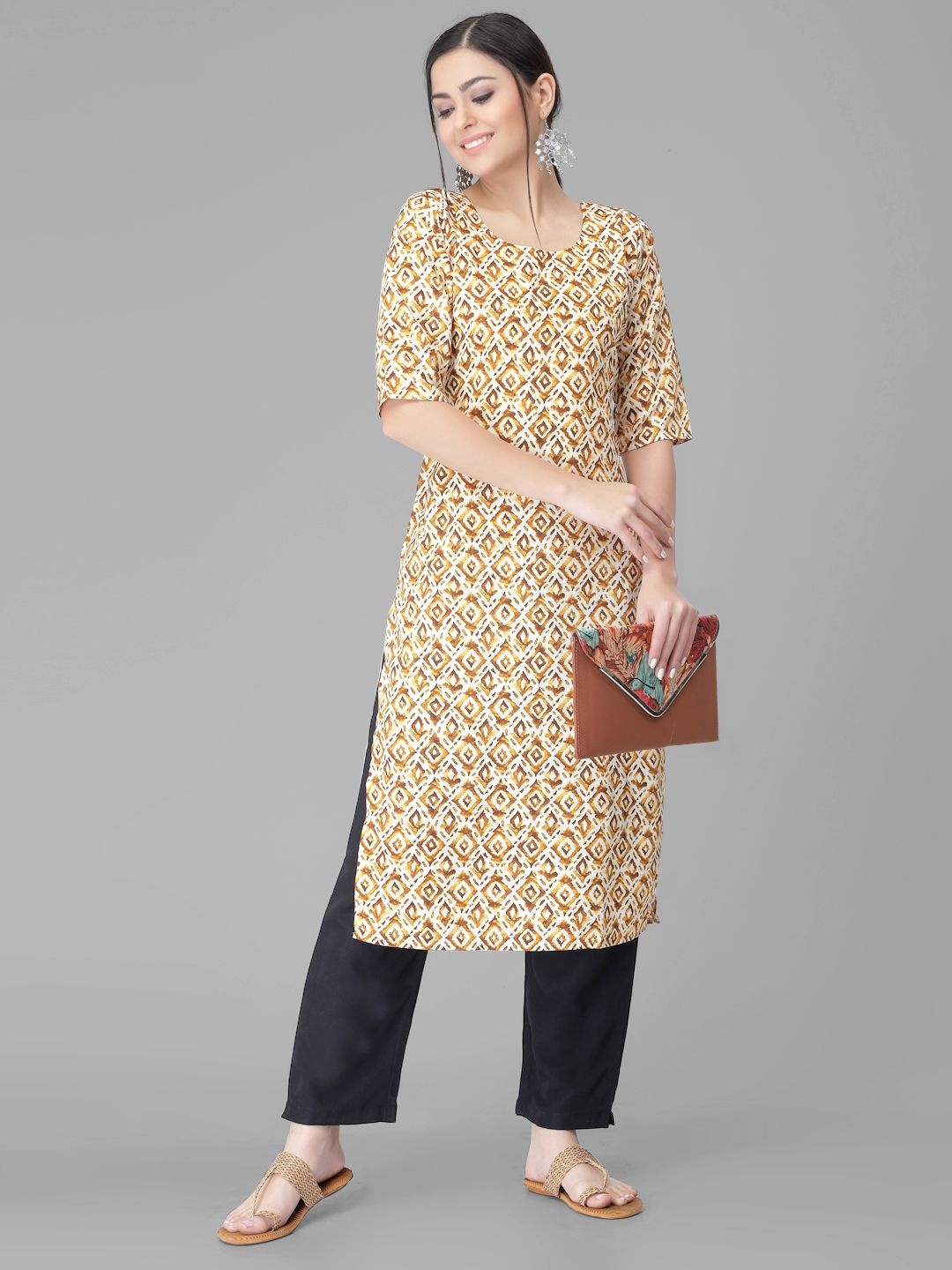 

7Threads Ethnic Motifs Printed Round Neck Straight Kurta With Trouser, White
