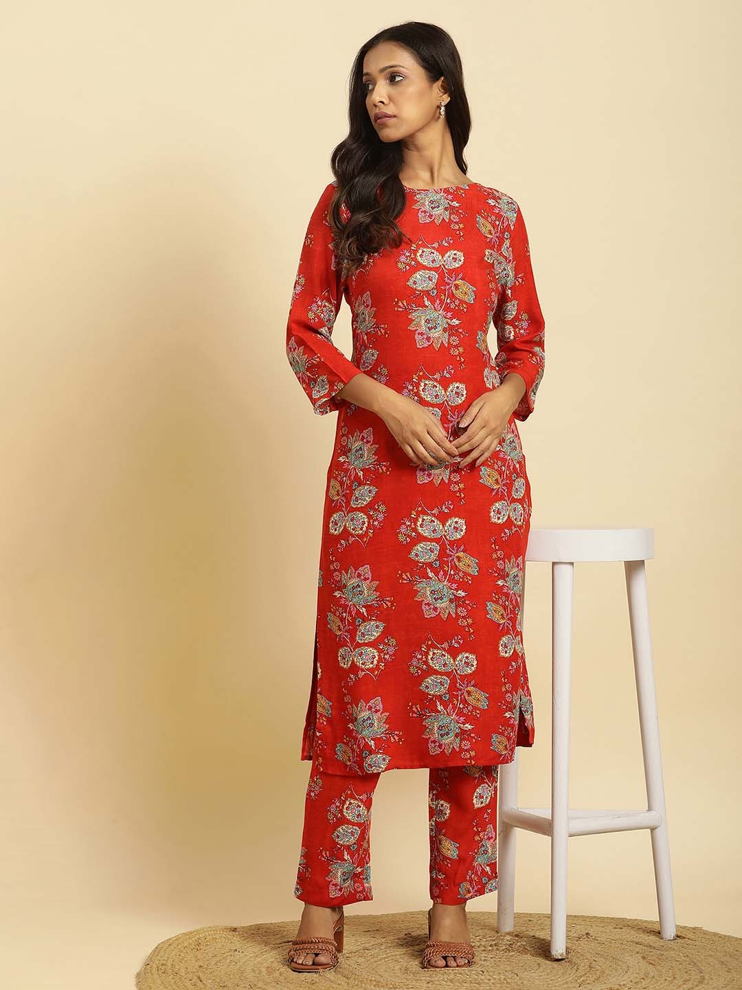 

W Floral Printed Boat Neck Straight Kurta With Trousers, Red