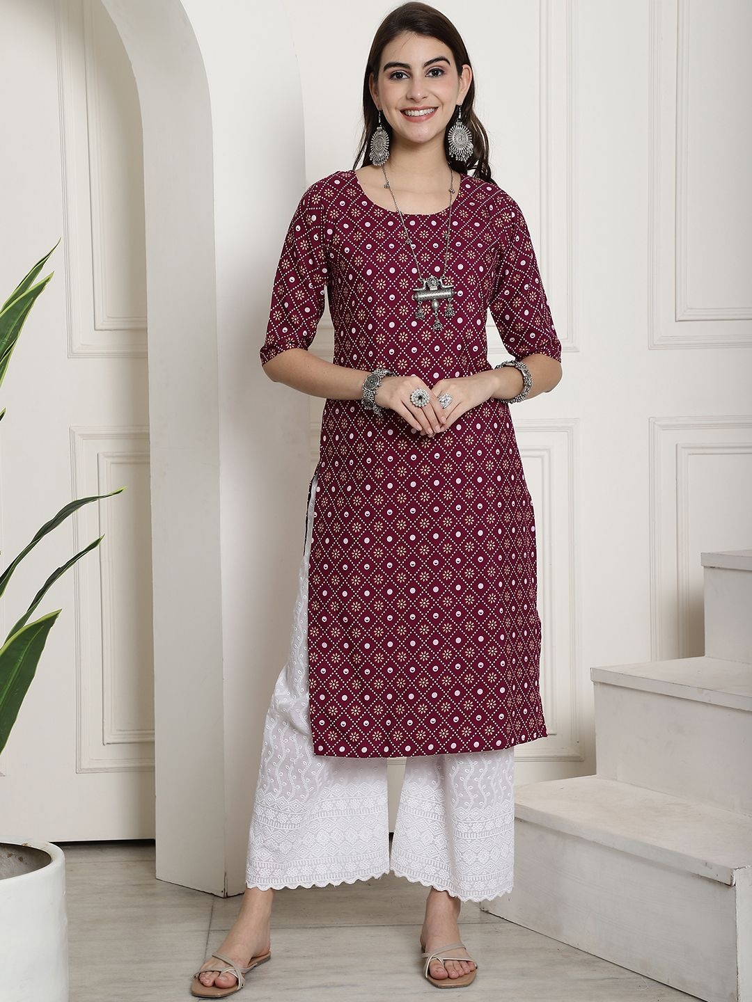 

7Threads Selections of 6 Ethnic Motifs Printed Straight Kurta, Maroon