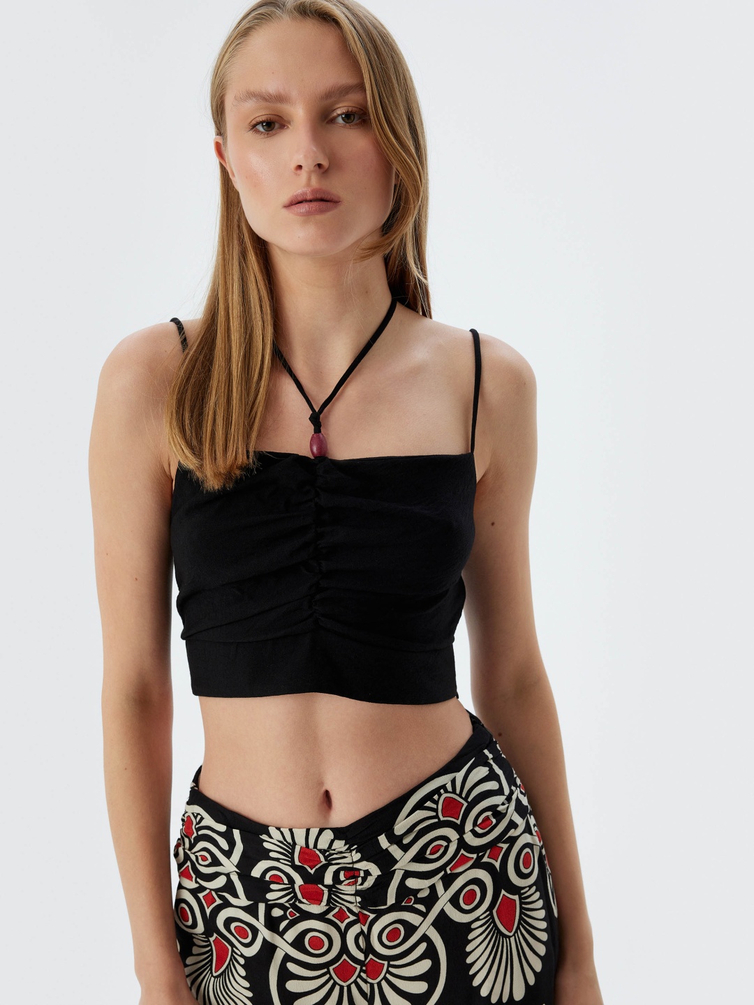 

Koton Women Solid Fitted Crop Top, Black