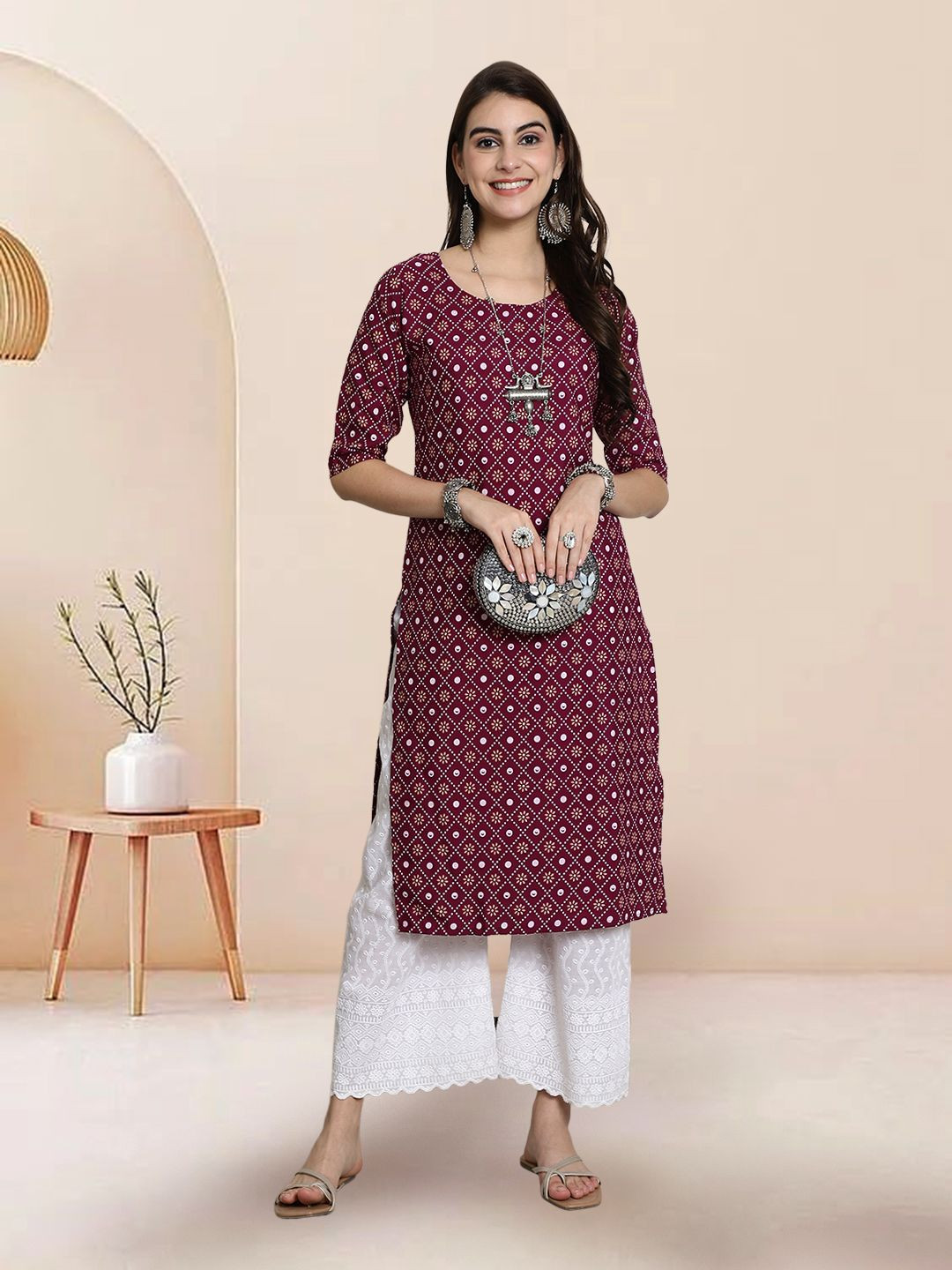 

7Threads Ethnic Motifs Printed Round Neck Straight Kurta, Purple