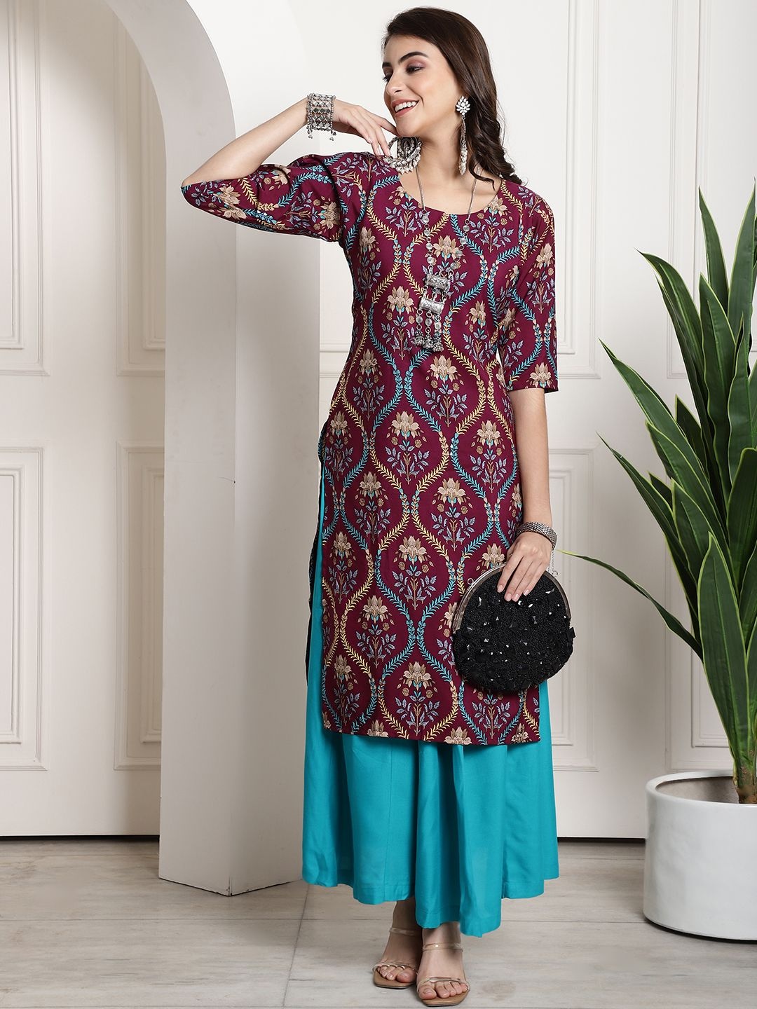

7Threads Set Of 6 Floral Printed Round Neck Machine Weave Straight Kurta, Purple